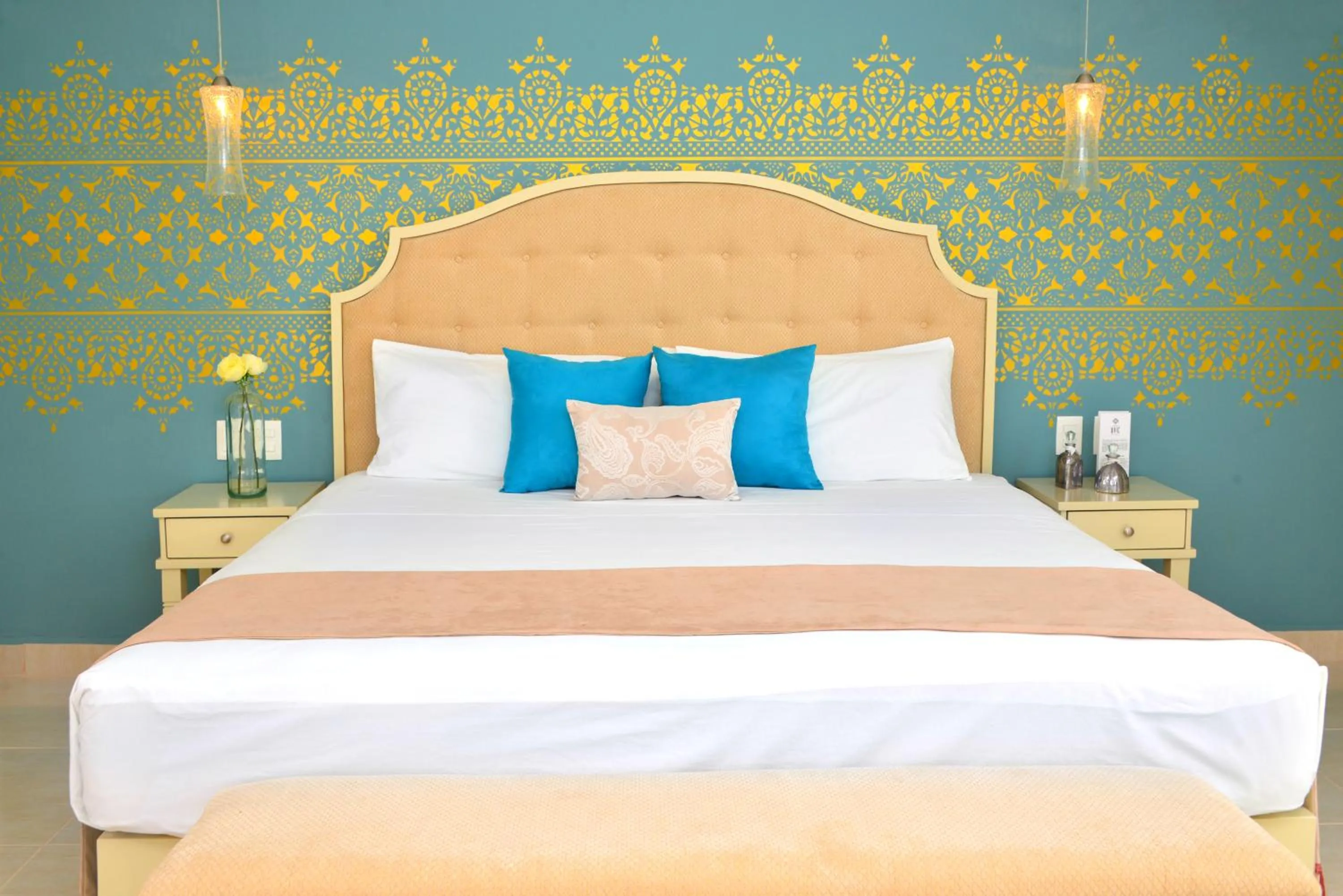 Bed in Unic Design Hotel & Restaurant- 5th Avenue