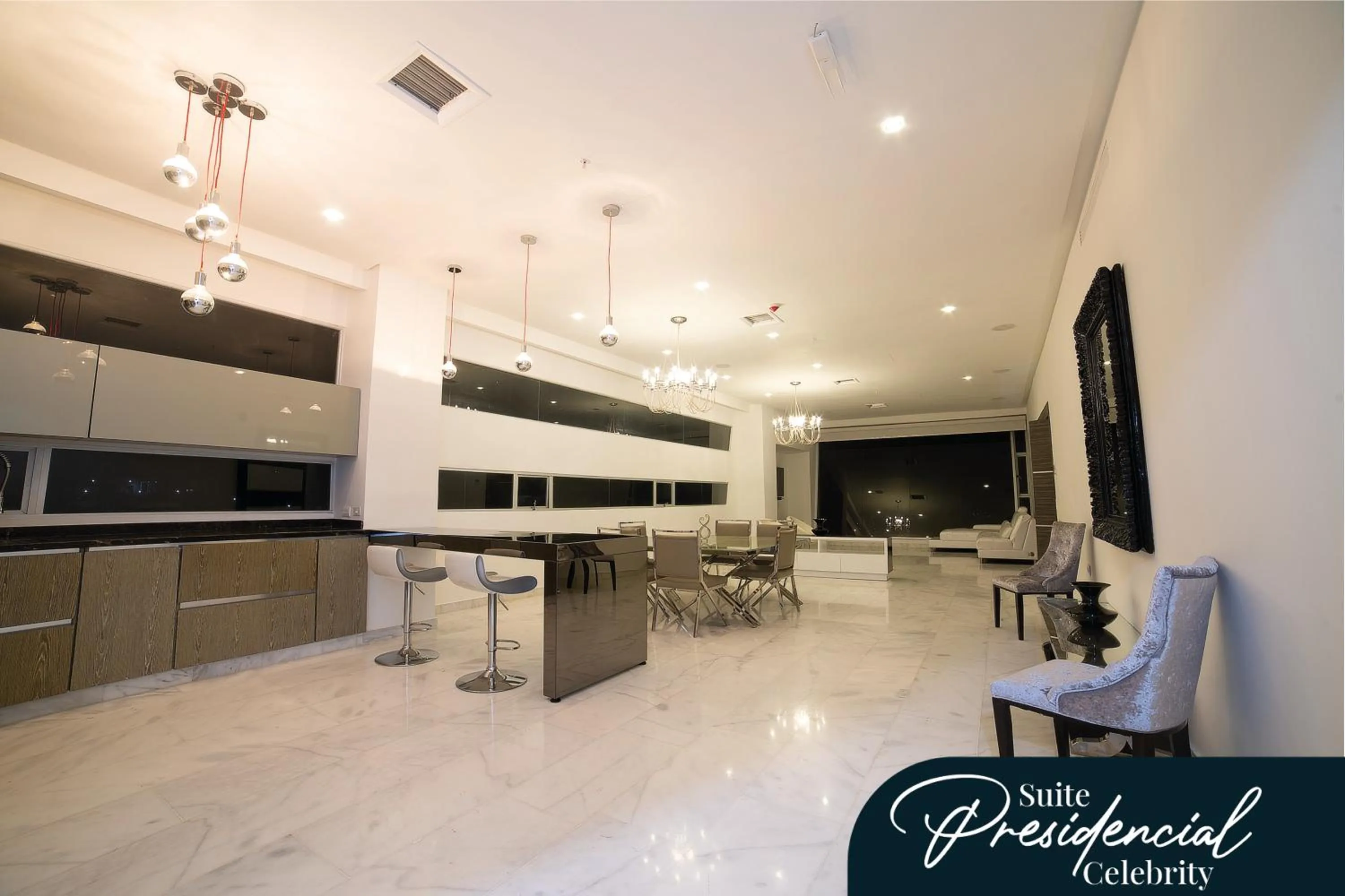 Lounge or bar in Punta Diamante Premium Hotel