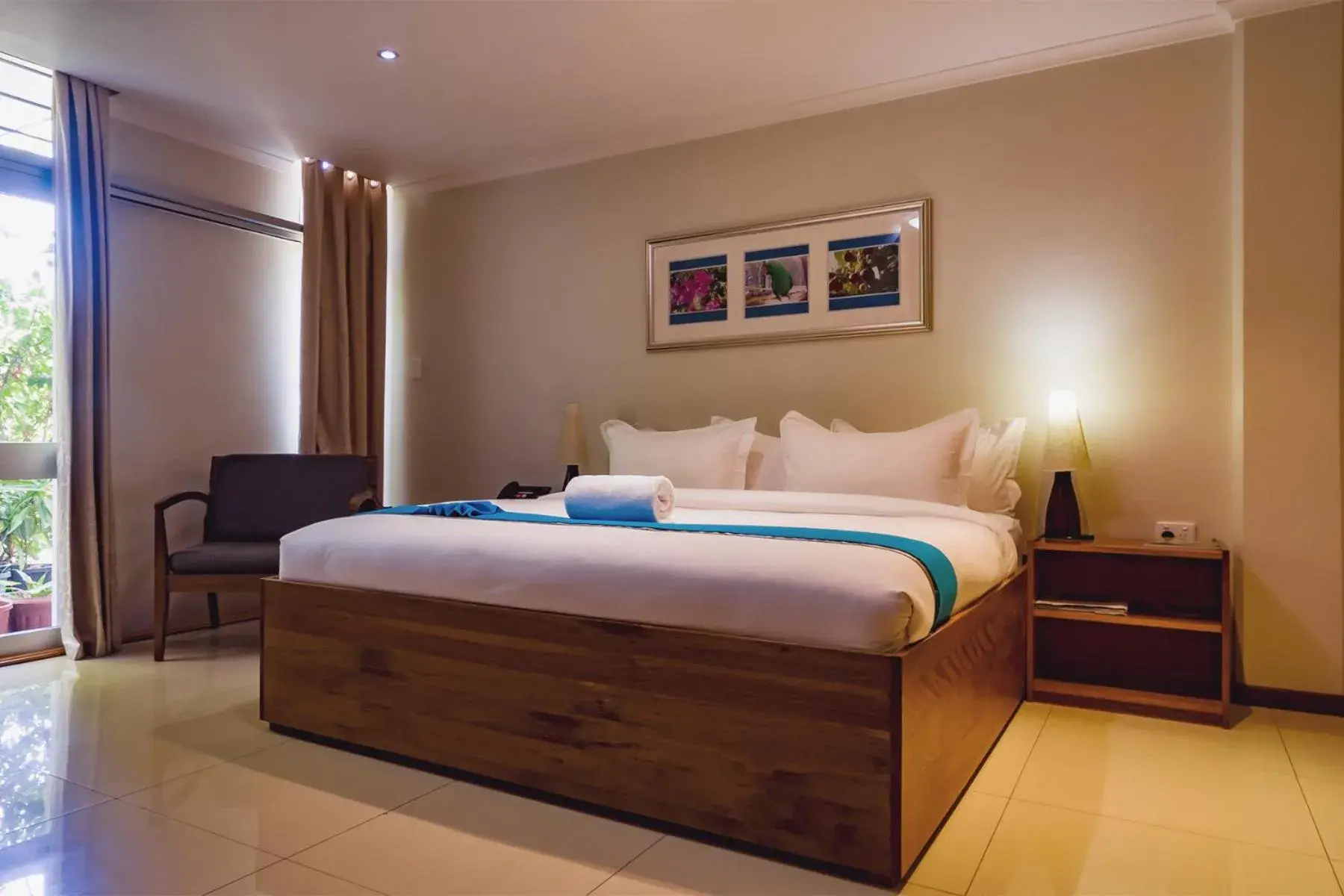 Deluxe King Room - single occupancy in The Sanctuary Hotel Resort Spa Deluxe King Room - single occupancy in The Sanctuary Hotel Resort Spa