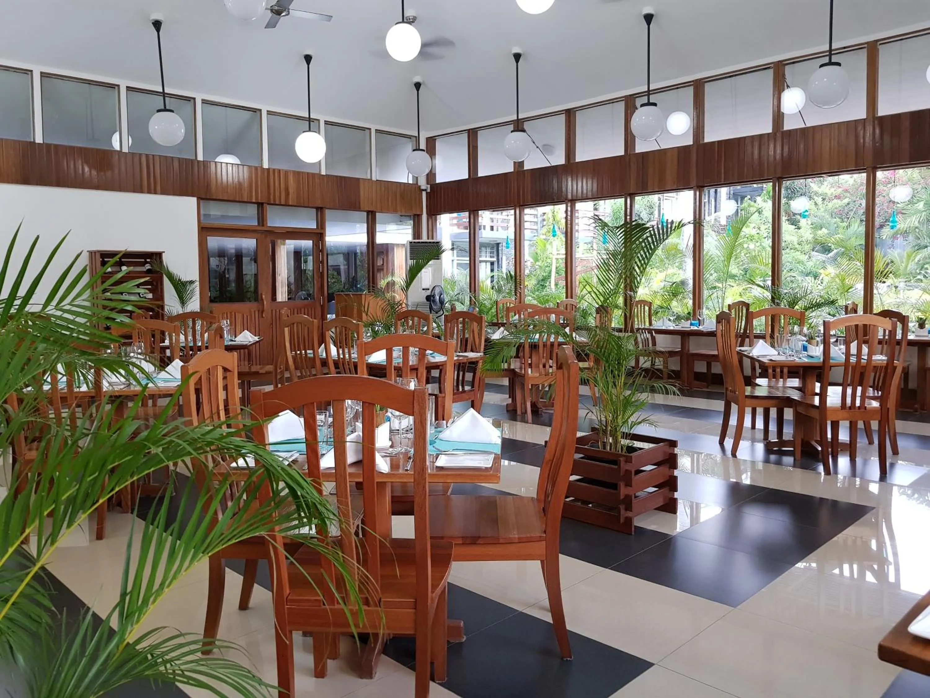 Restaurant/places to eat in The Sanctuary Hotel Resort Spa