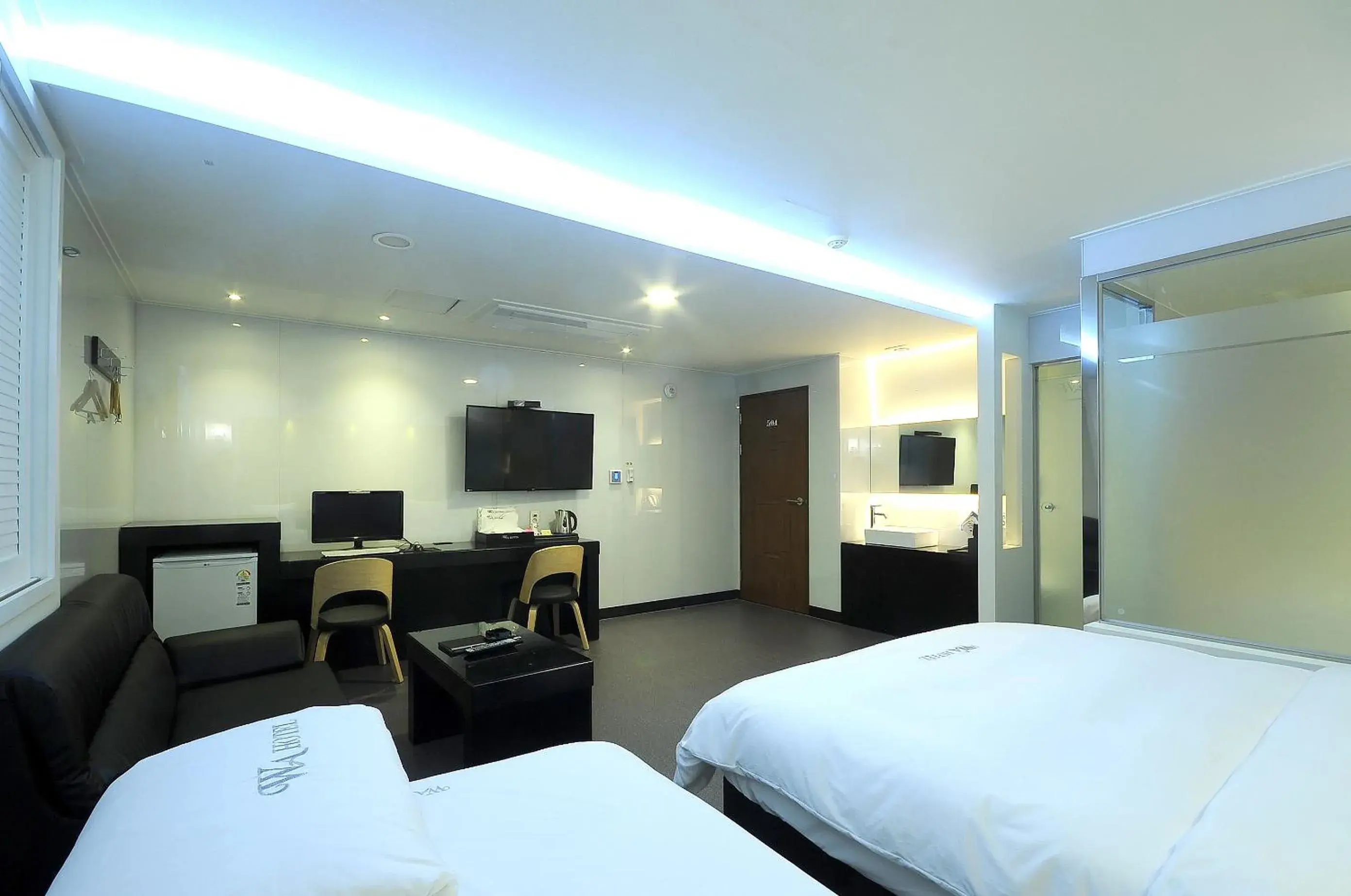 Standard Twin Room in WA Hotel Standard Twin Room in WA Hotel