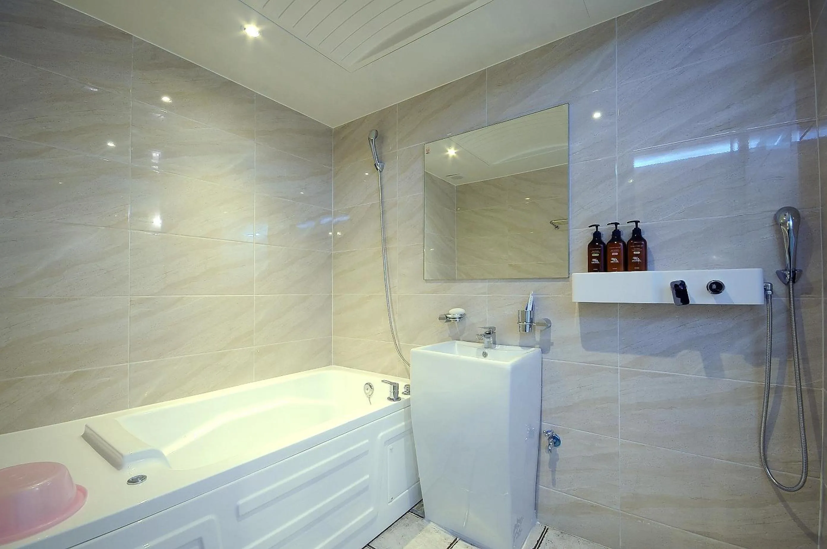 Bathroom in WA Hotel