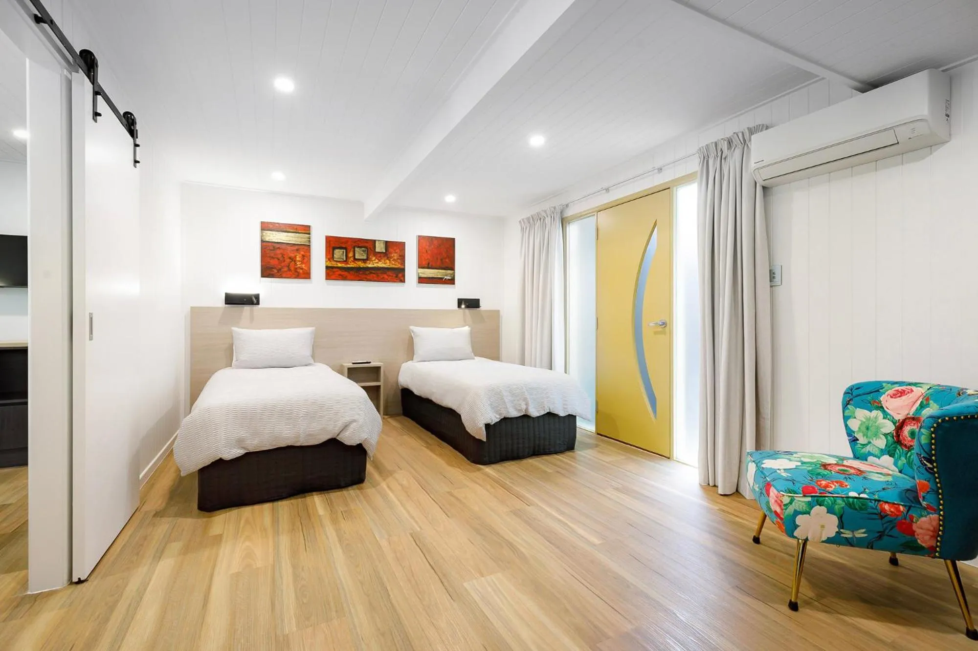Bedroom, Bed in Jandar Retreat Maleny