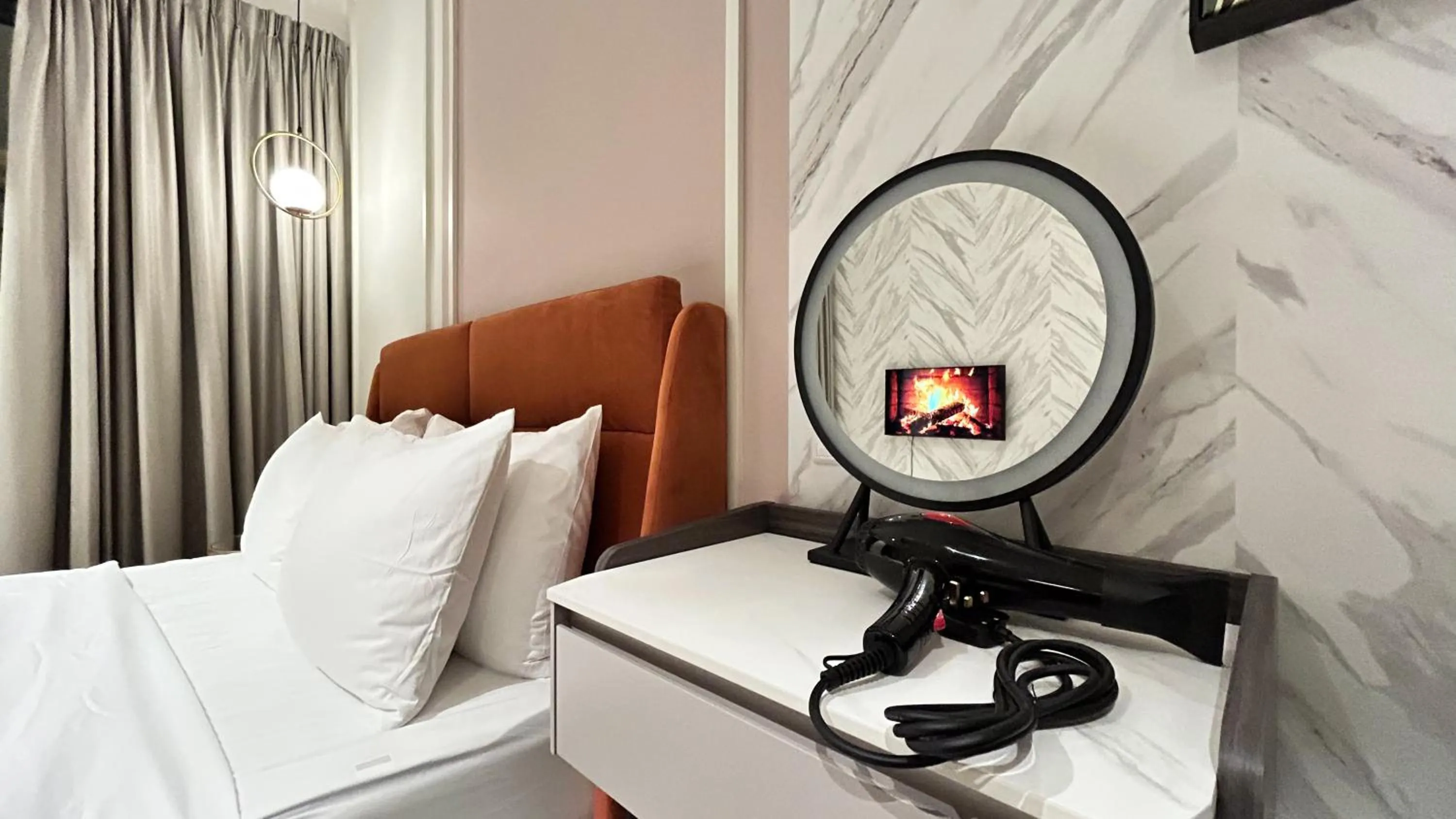 Bed in The Paxtonz by Manhattan Group