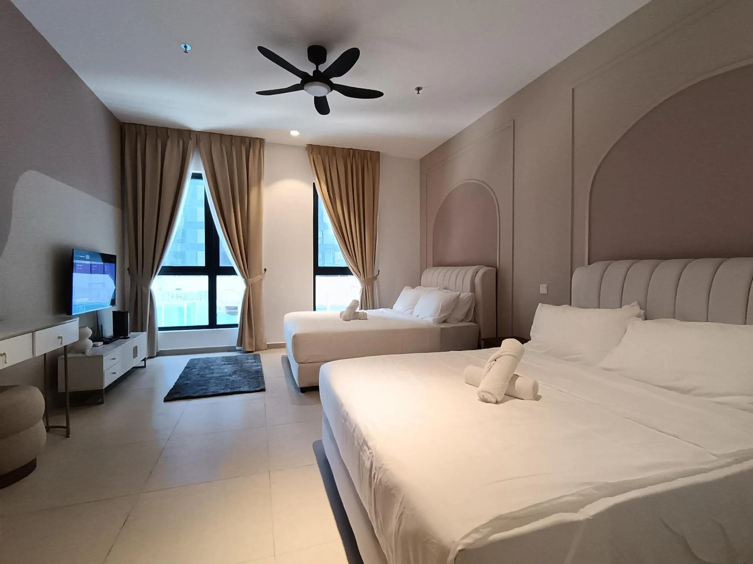 Bed in The Paxtonz by Manhattan Group