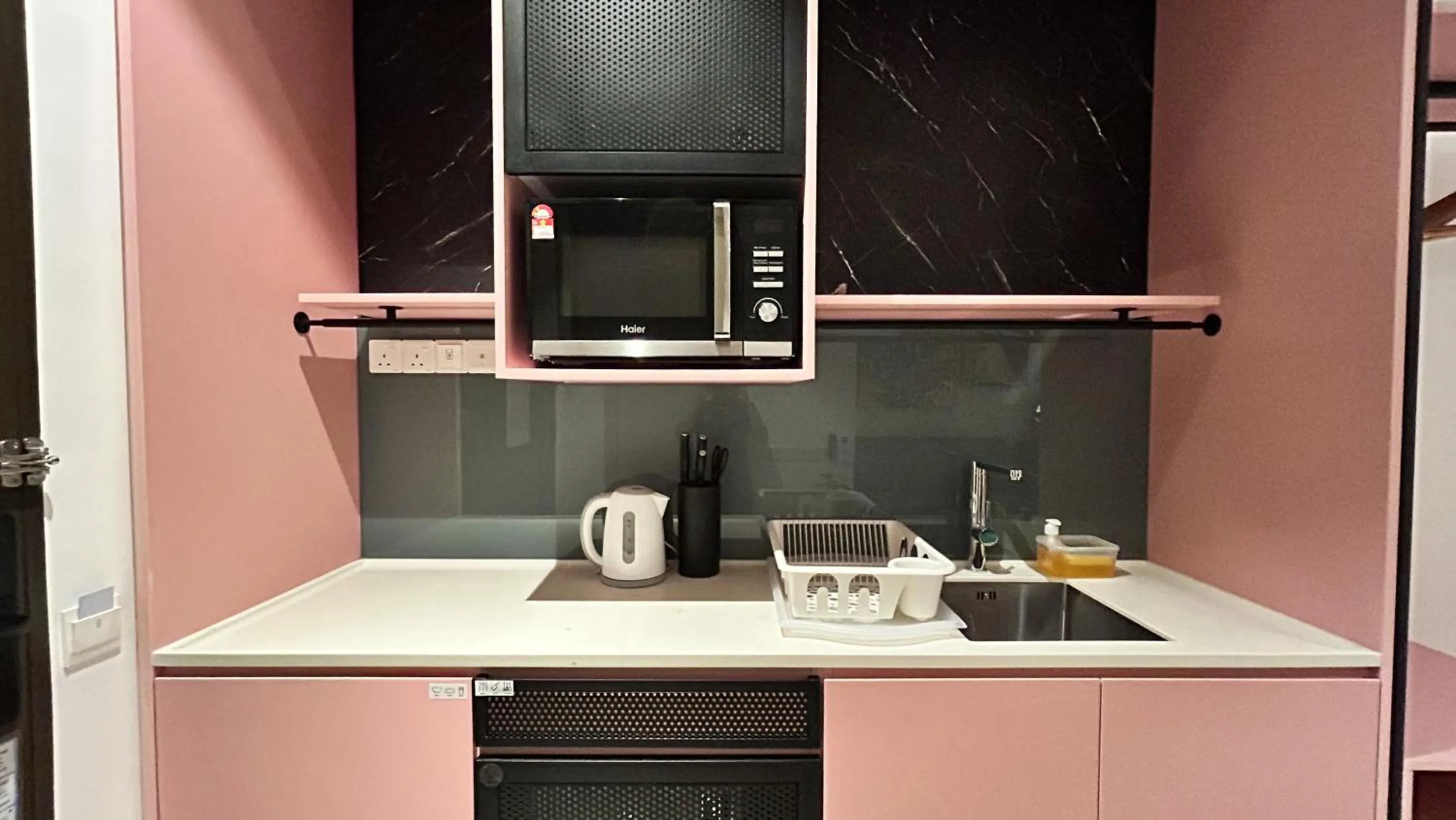 The Paxtonz by Manhattan Group