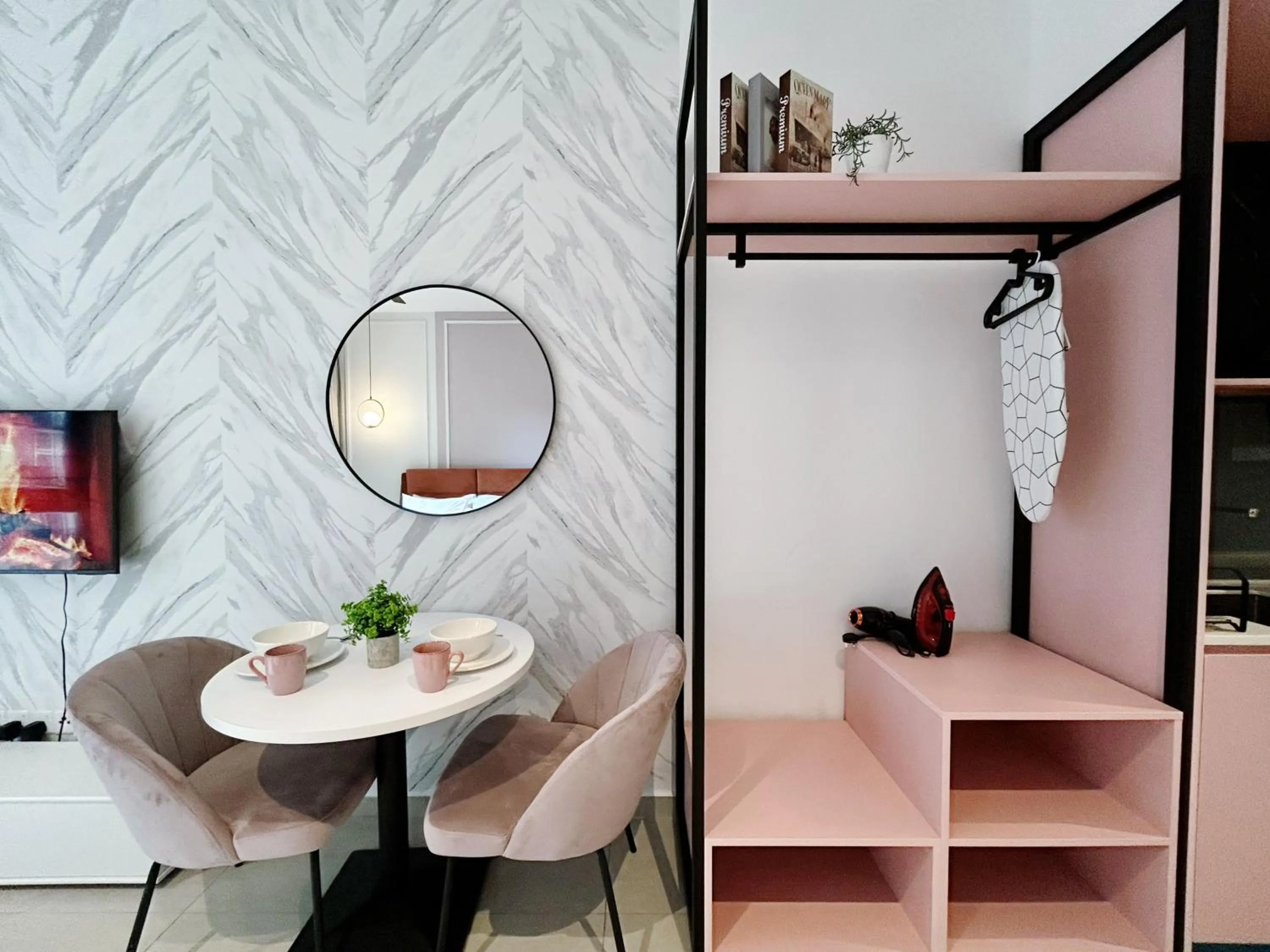 The Paxtonz by Manhattan Group