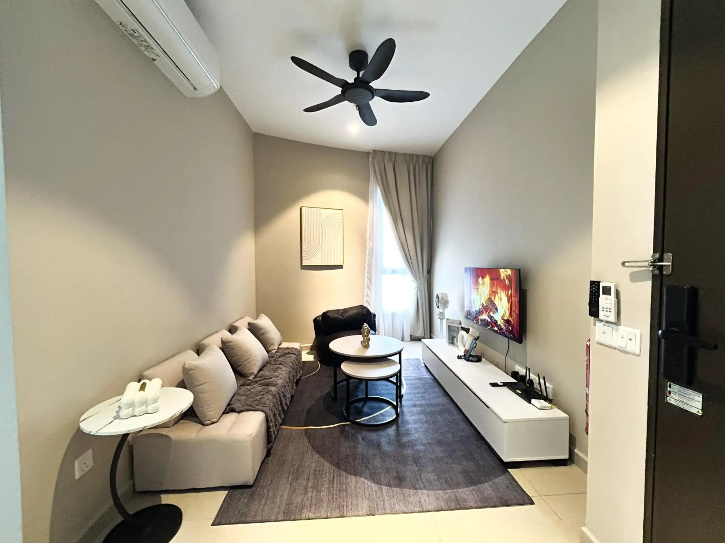 Two-Bedroom Apartment in The Paxtonz by Manhattan Group Two-Bedroom Apartment in The Paxtonz by Manhattan Group