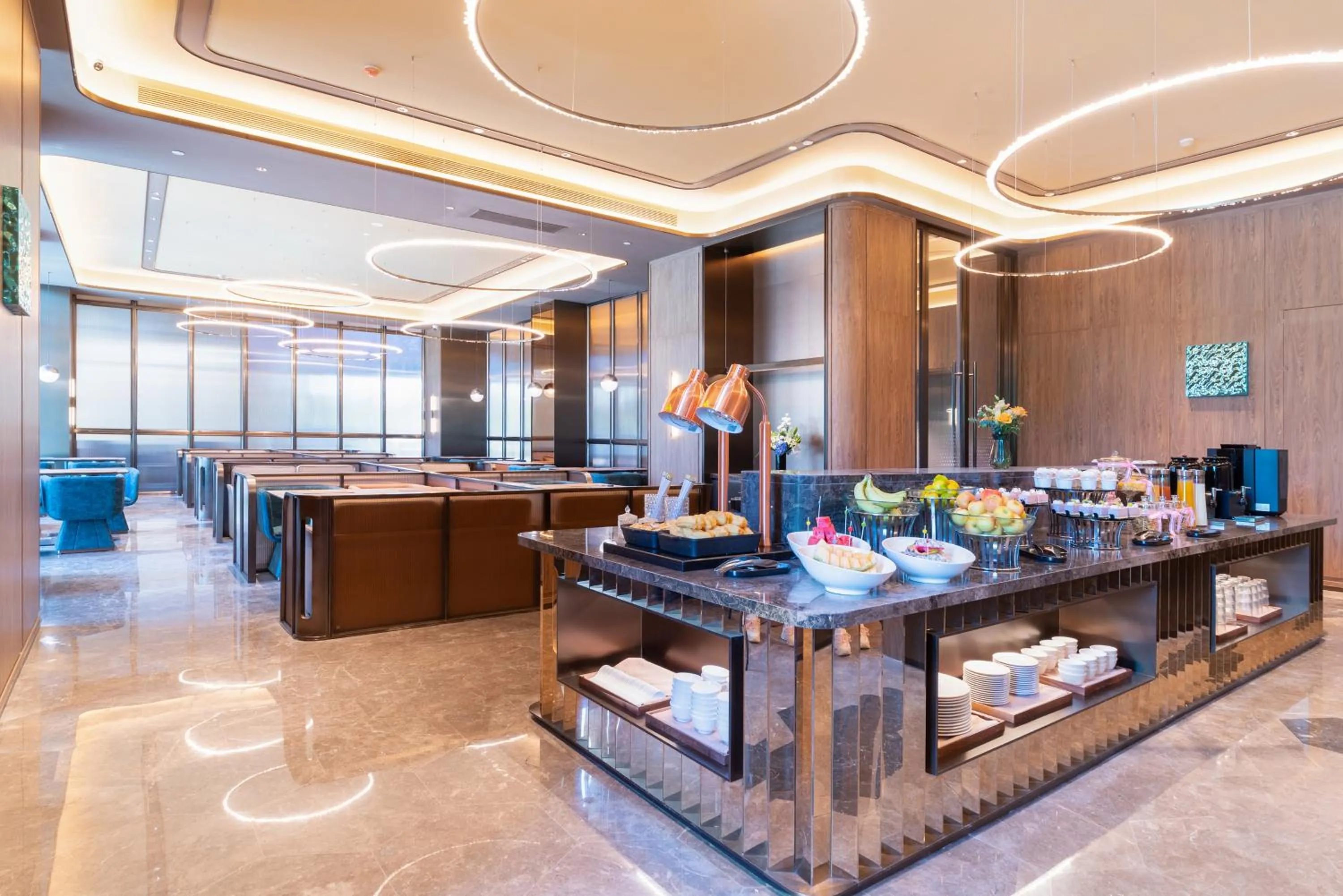 Restaurant/places to eat in Orange Crystal High-tech Convention and Exhibition Center Hotel