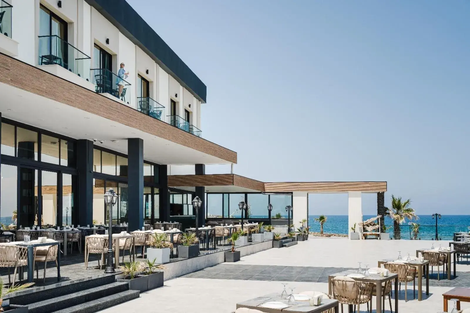 Shayna Beach Club Shayna Beach Club