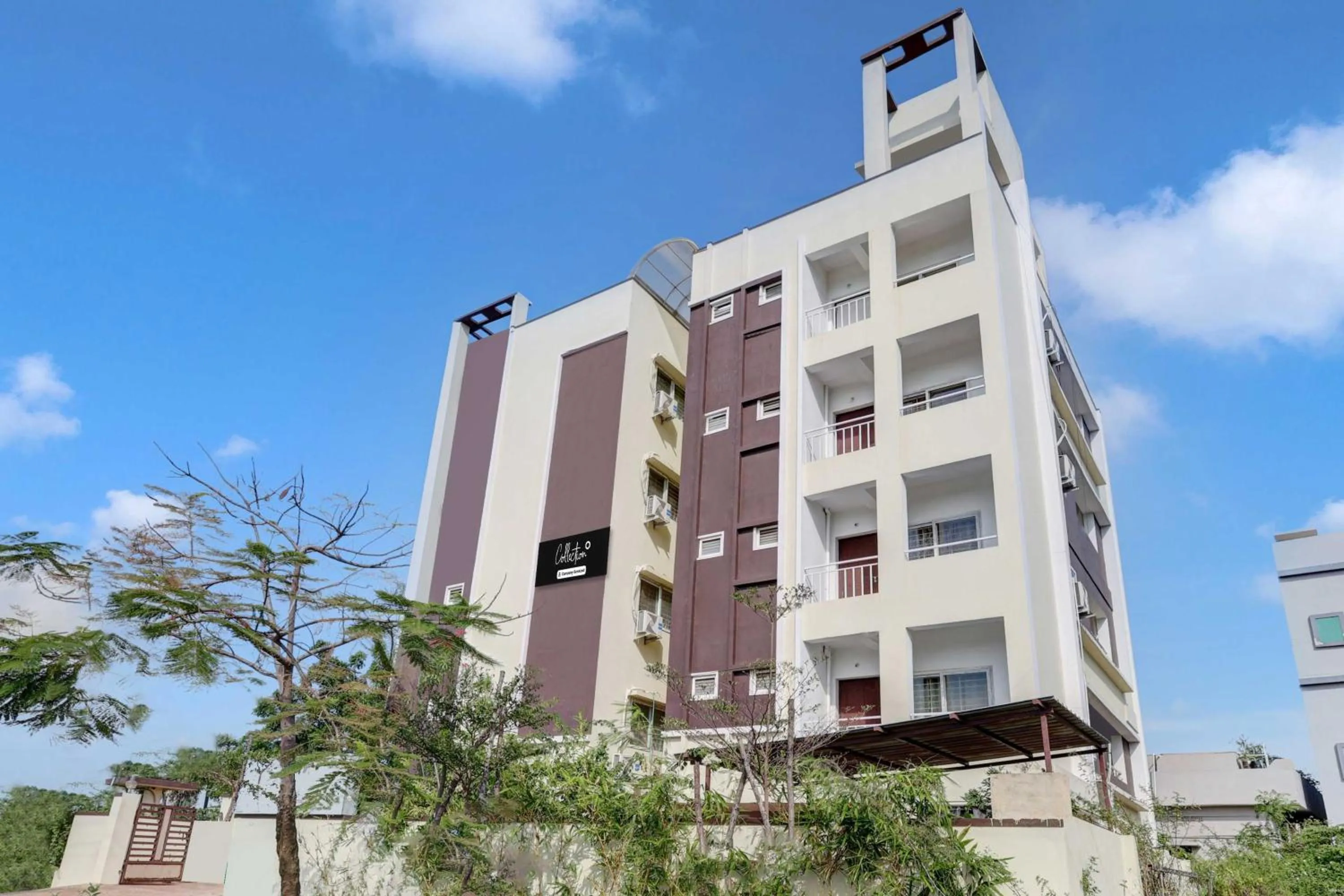 Facade/entrance in Collection O Dr BR Ambedkar Bhavan