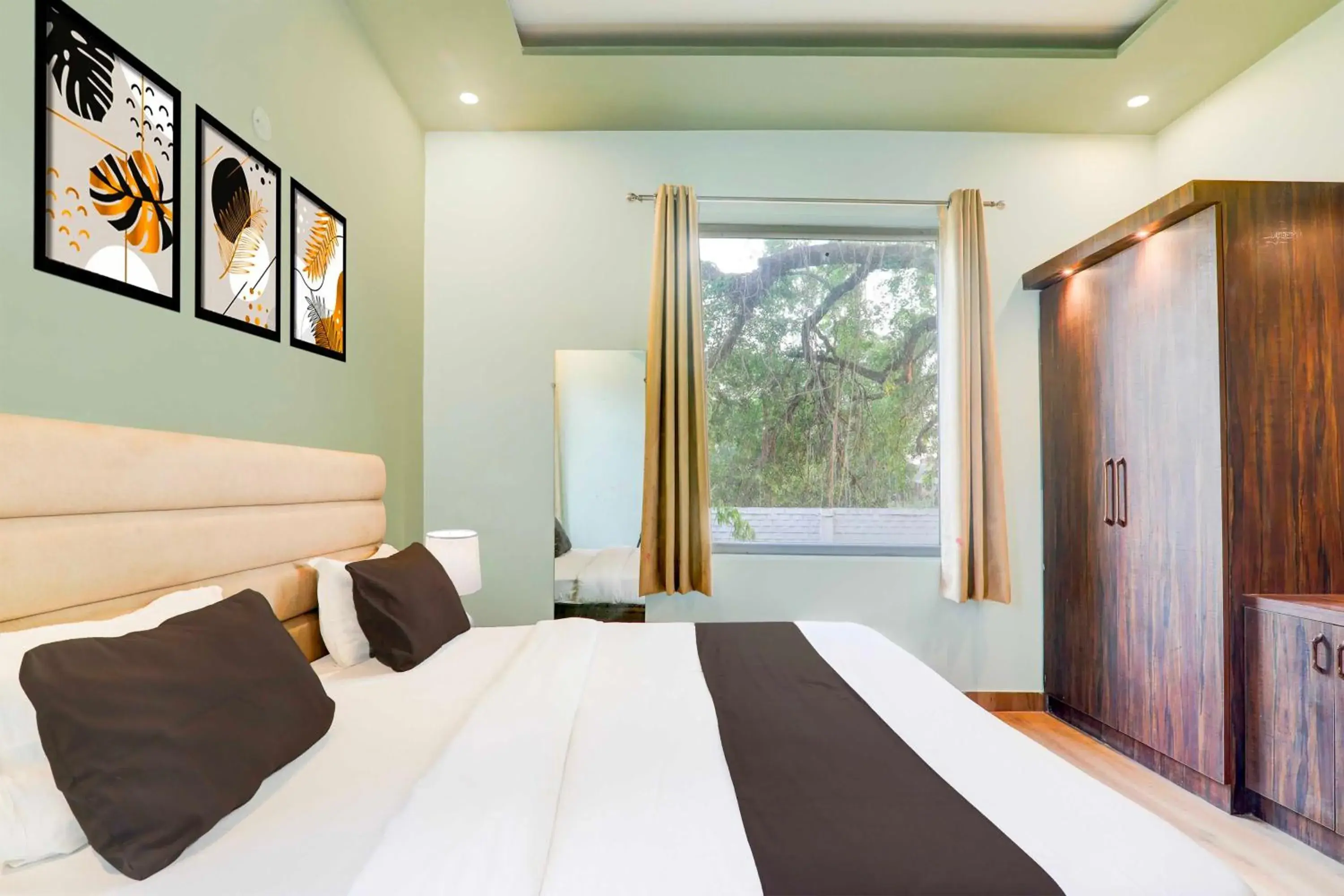 Bedroom, Bed in Collection O Malhaur Railway Station Bedroom, Bed in Collection O Malhaur Railway Station