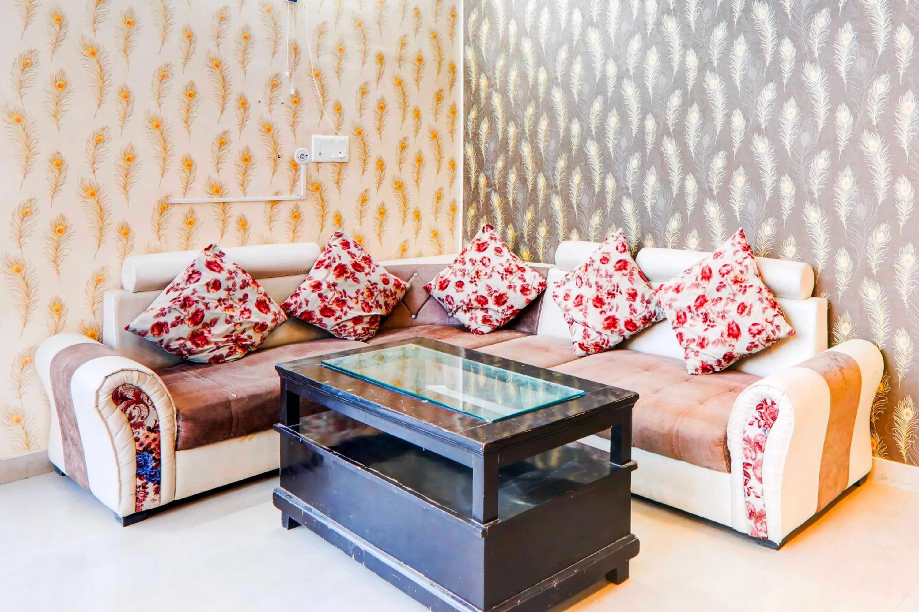 Bedroom in Collection O Malhaur Railway Station