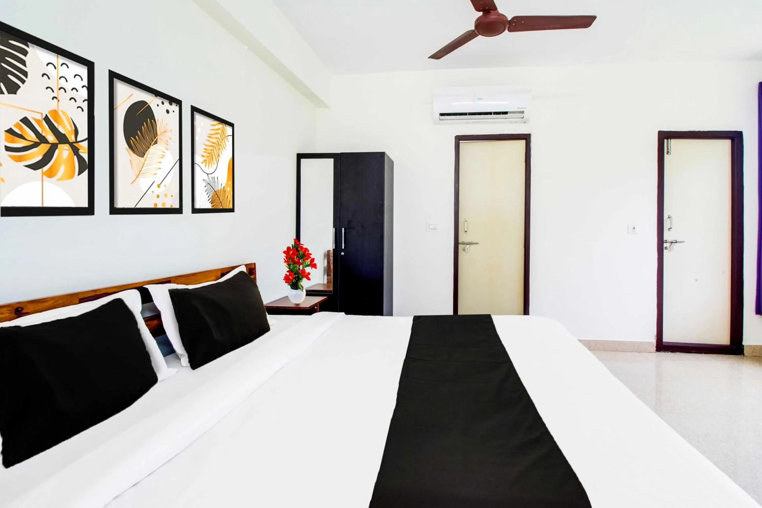 Bedroom, Bed in Collection O Rushikonda Beach Near GITAM