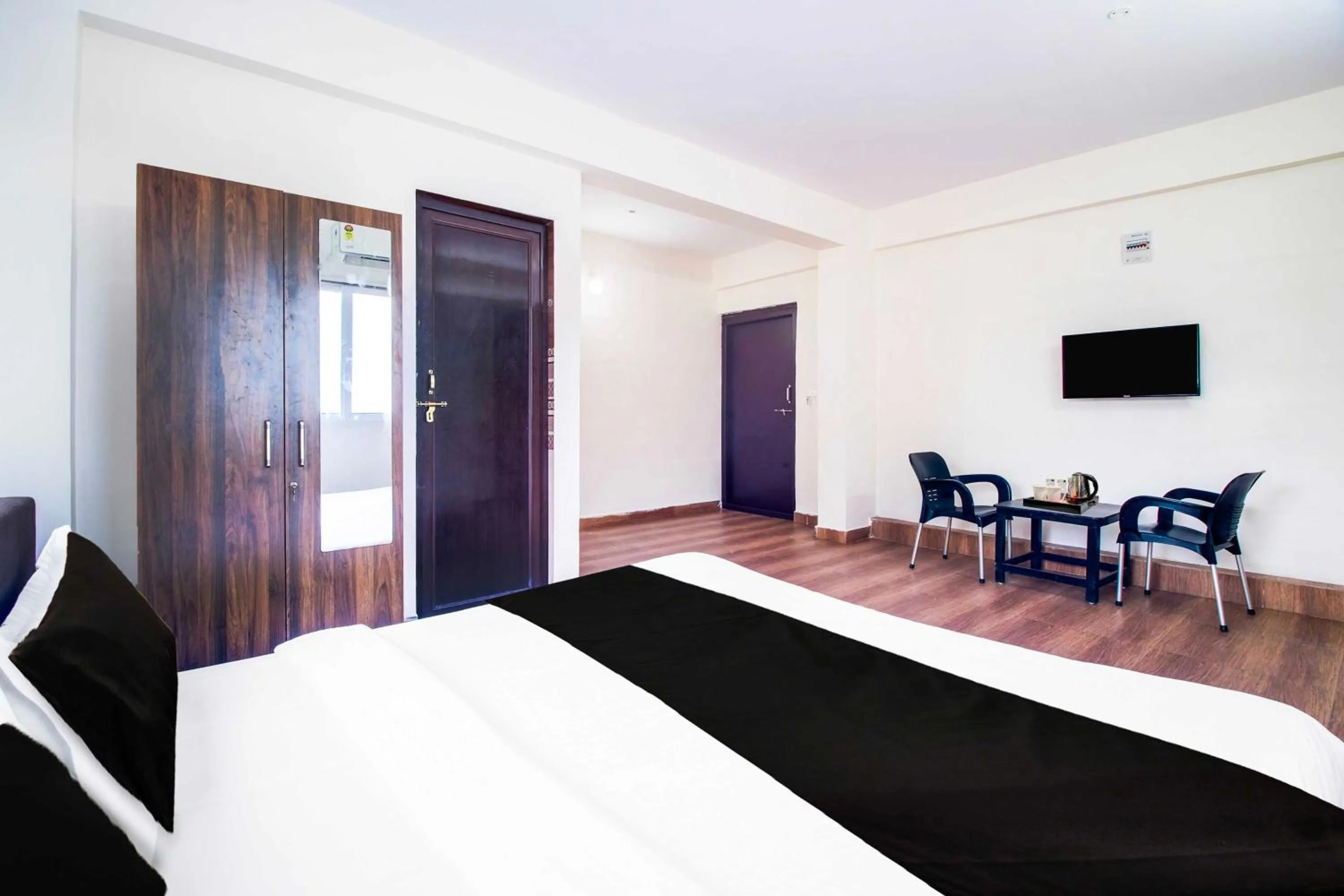 Bedroom, Bed in Collection O Rushikonda Beach Near GITAM