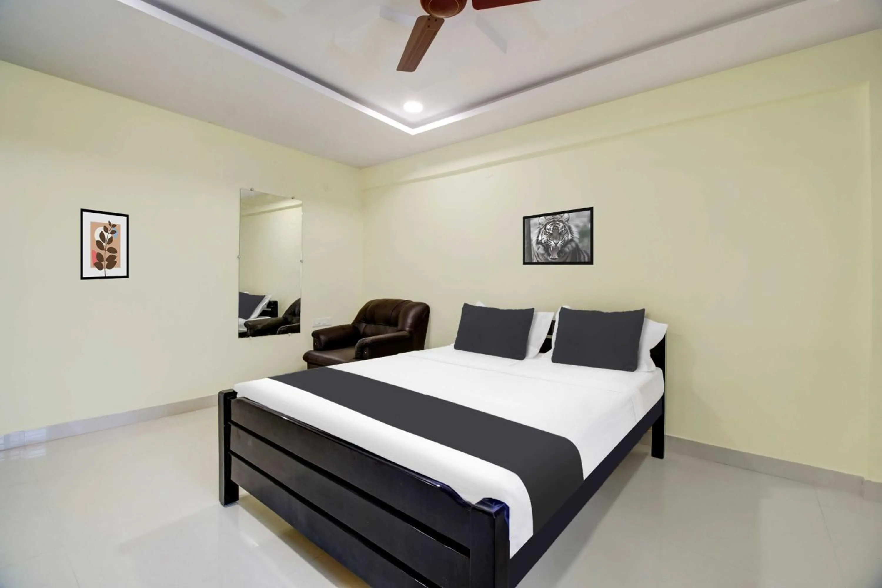 Bedroom, Bed in Collection O Visakhapatnam Government Institute of Chemical Engineering