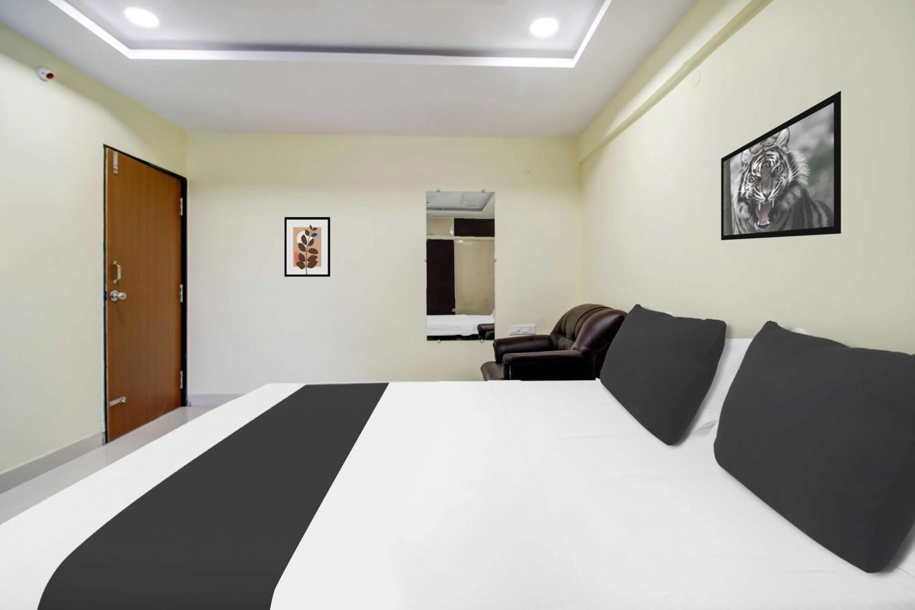 Bedroom, Bed in Collection O Visakhapatnam Government Institute of Chemical Engineering