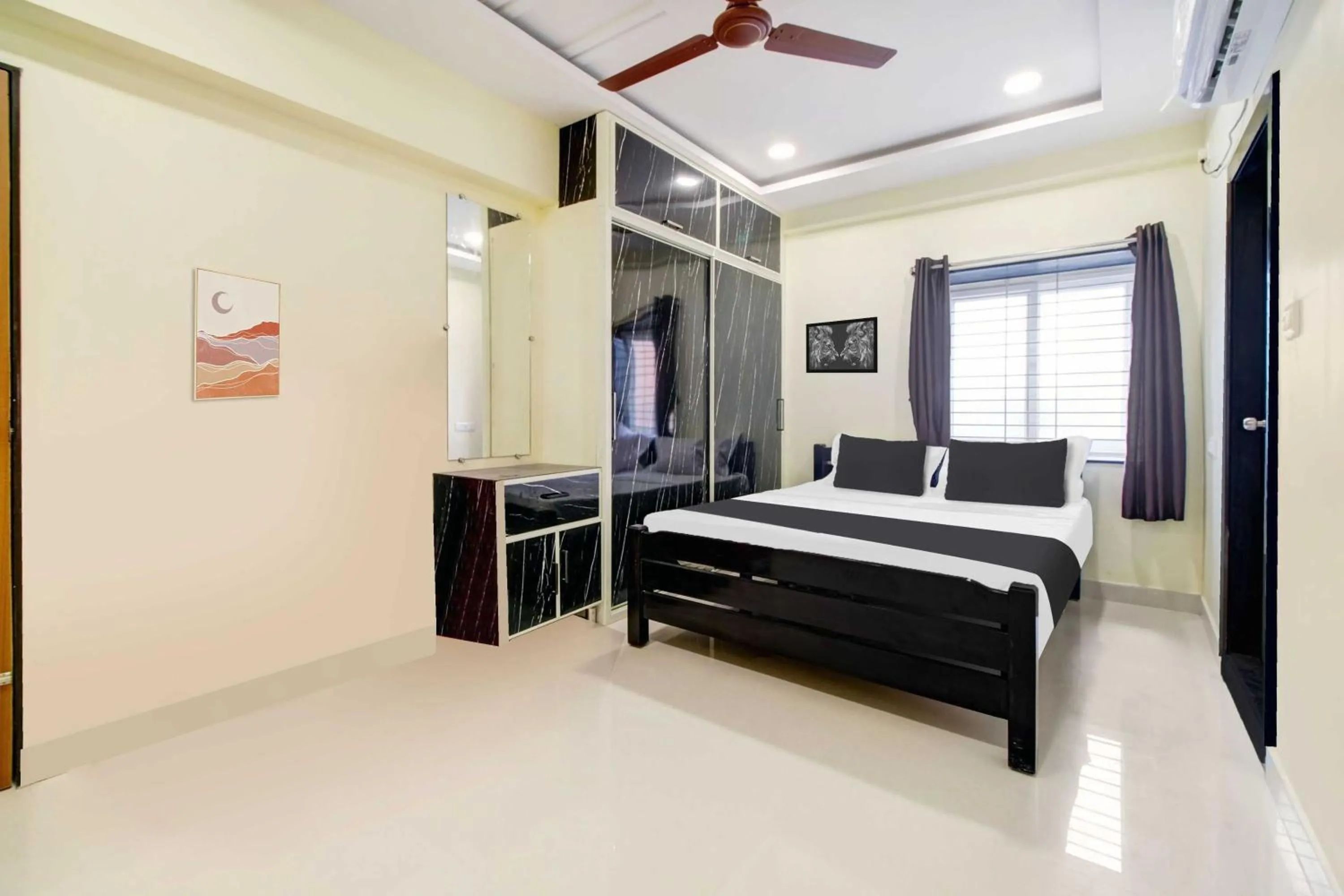 Bedroom, Bed in Collection O Visakhapatnam Government Institute of Chemical Engineering