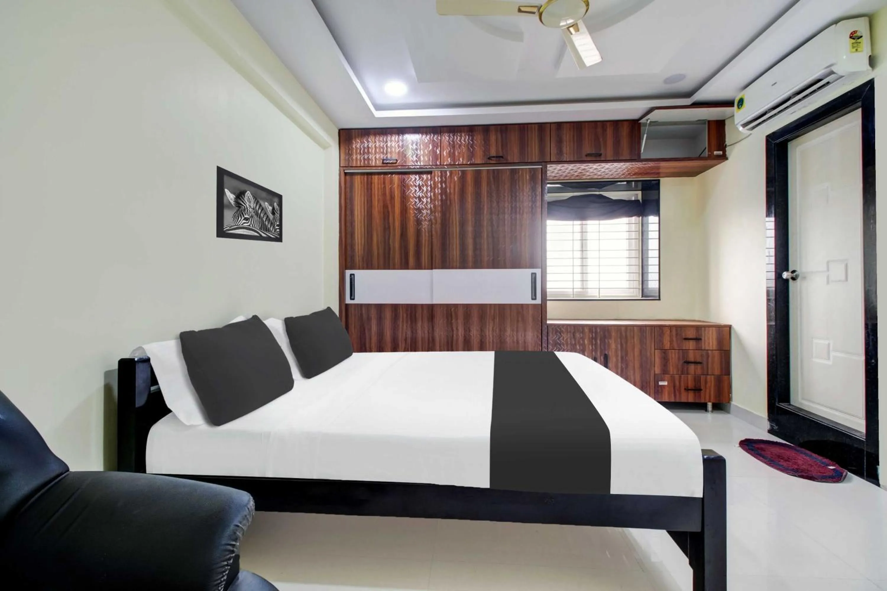 Bedroom, Bed in Collection O Visakhapatnam Government Institute of Chemical Engineering