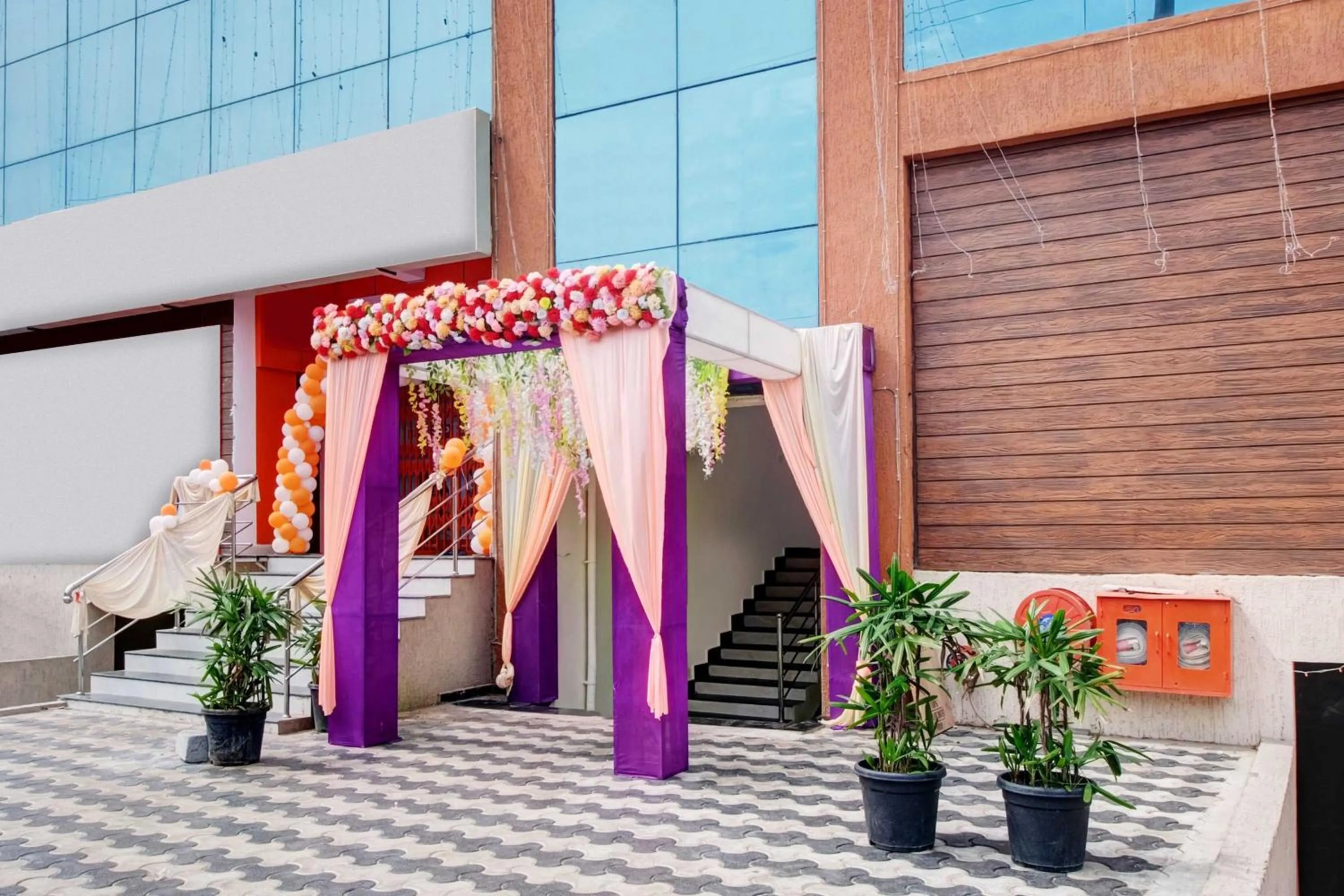 Facade/entrance in Collection O Visakhapatnam Government Institute of Chemical Engineering
