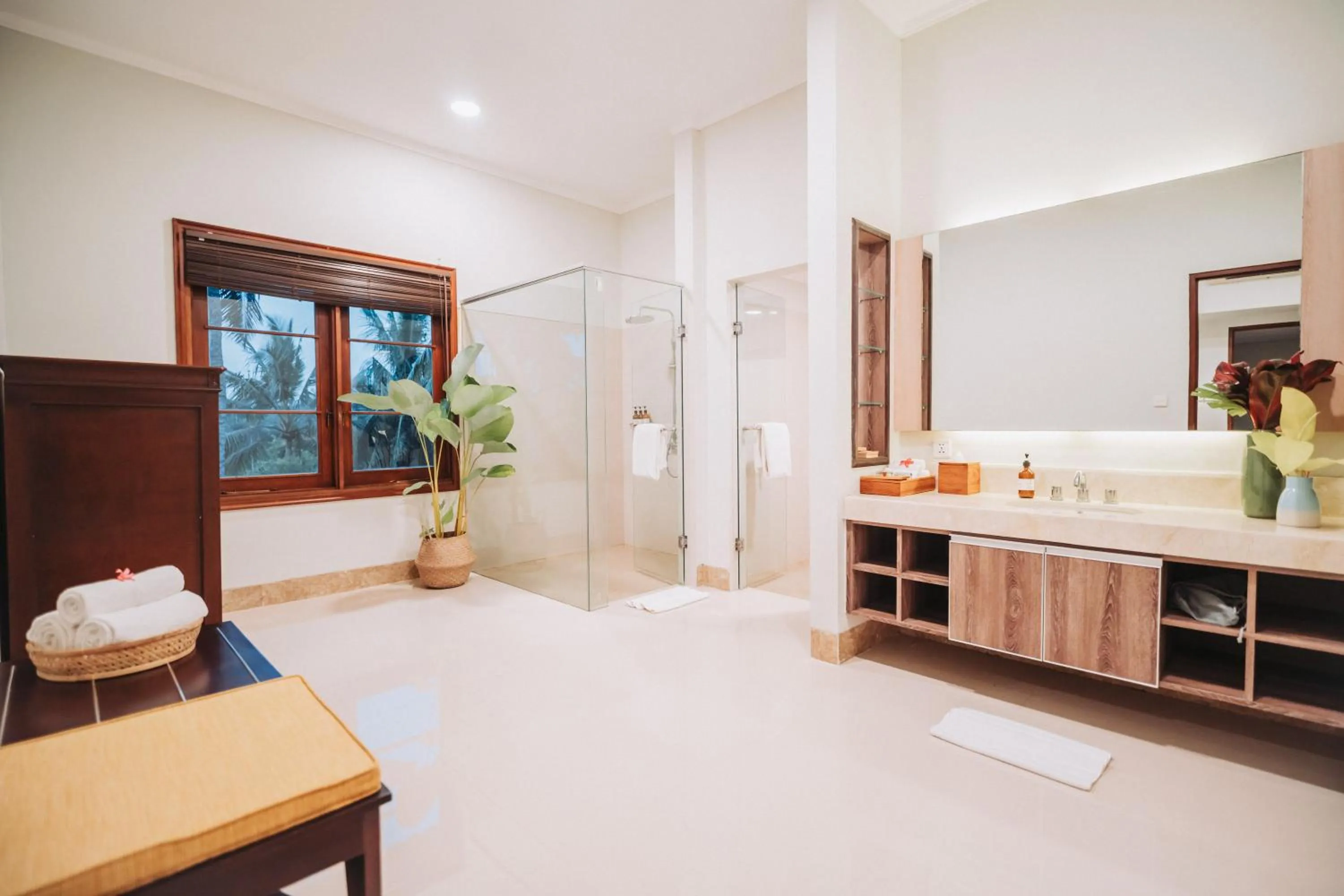 Shower in Bumi Kinar Heritage