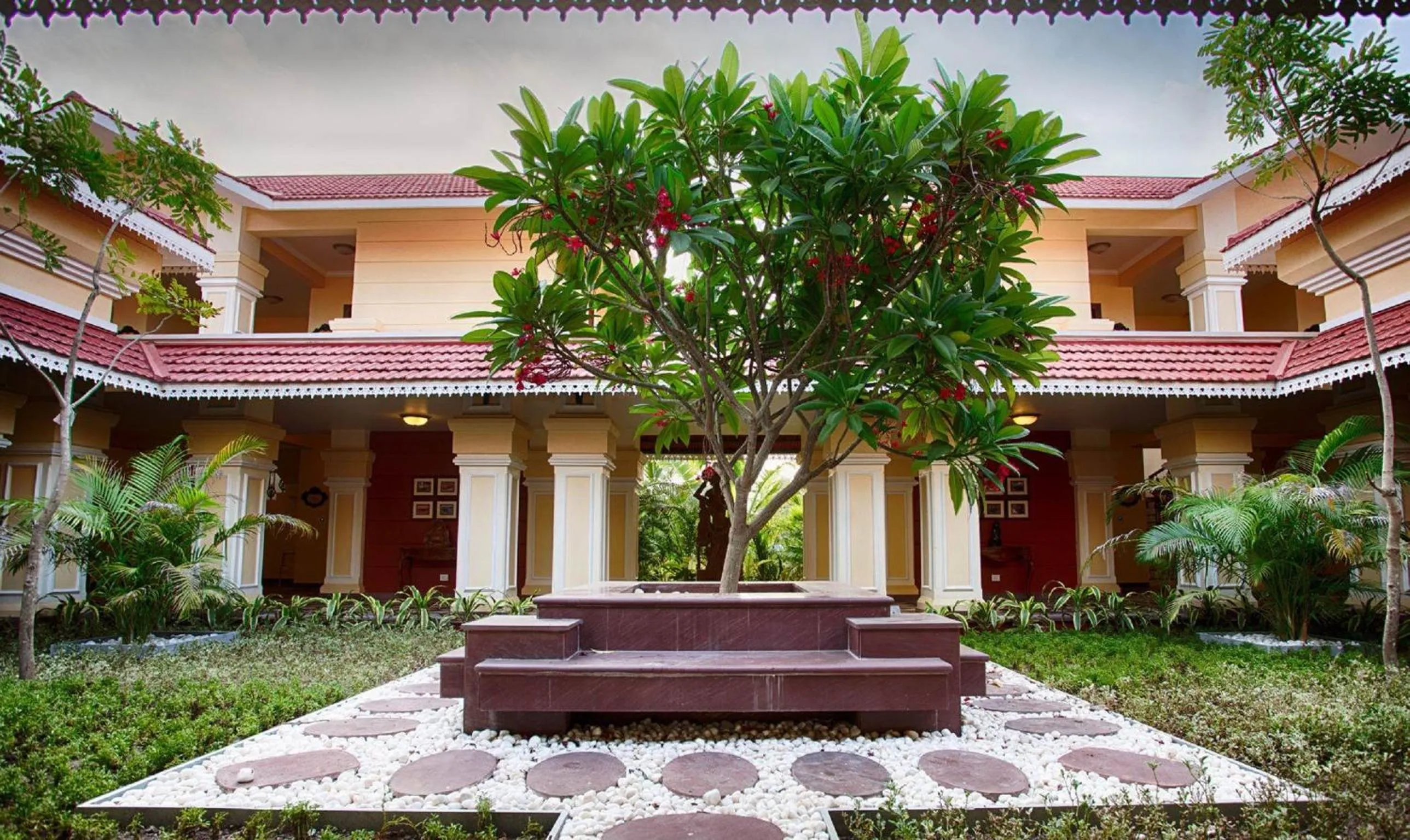 Garden in Regency Lagoon Resort