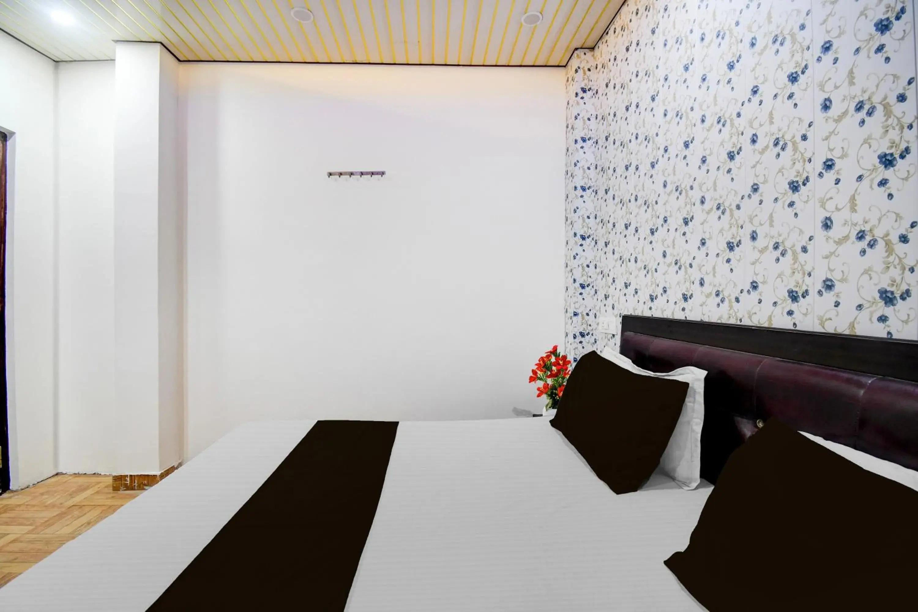 Bedroom, Bed in Super Hotel O Ambedkar Park Gorakhpur Formerly Mayur Residency Bedroom, Bed in Super Hotel O Ambedkar Park Gorakhpur Formerly Mayur Residency