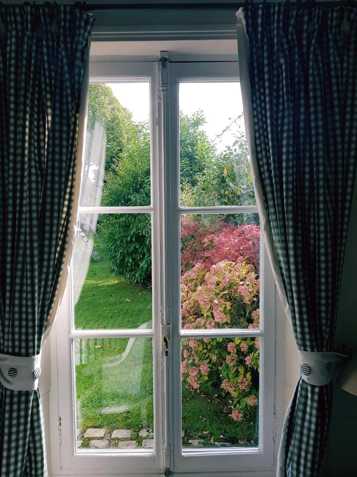 Garden view in Manoir de l'As de Trèfle
