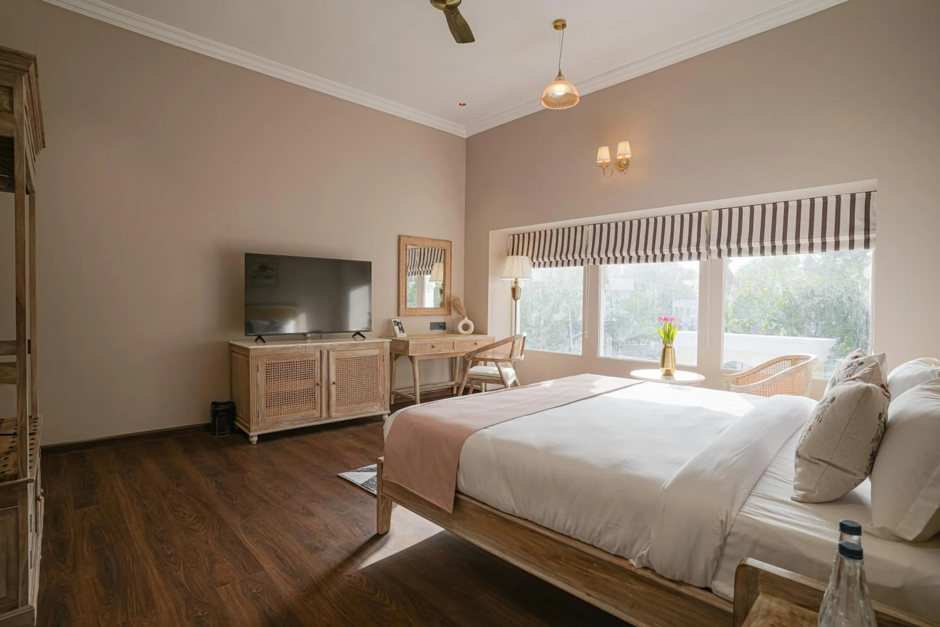 Deluxe King Room in Chandralok - A Boutique Hotel in Udaipur Near Fateh Sagar Lake