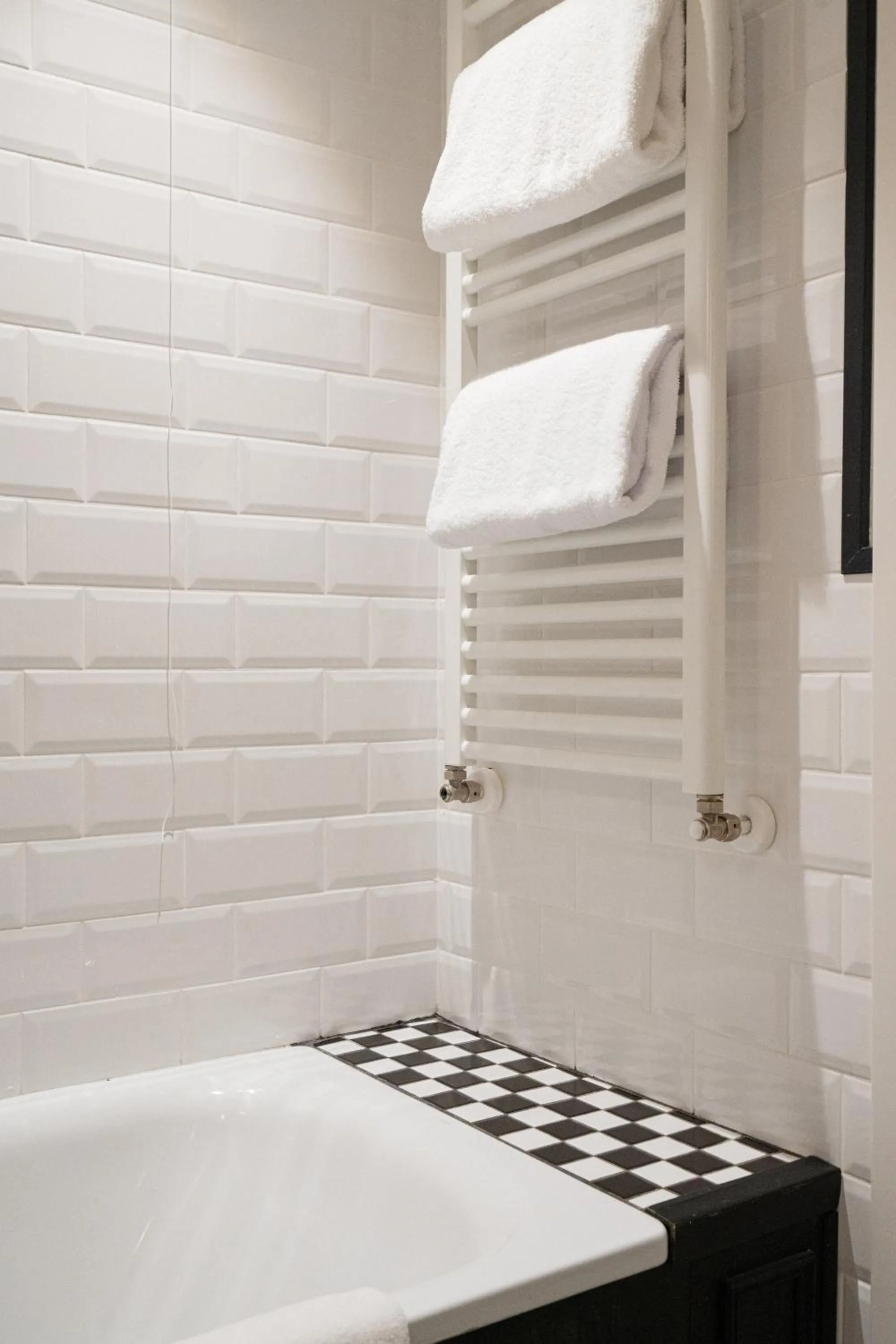 Bathroom, Bed in Duca D'Aosta Hotel