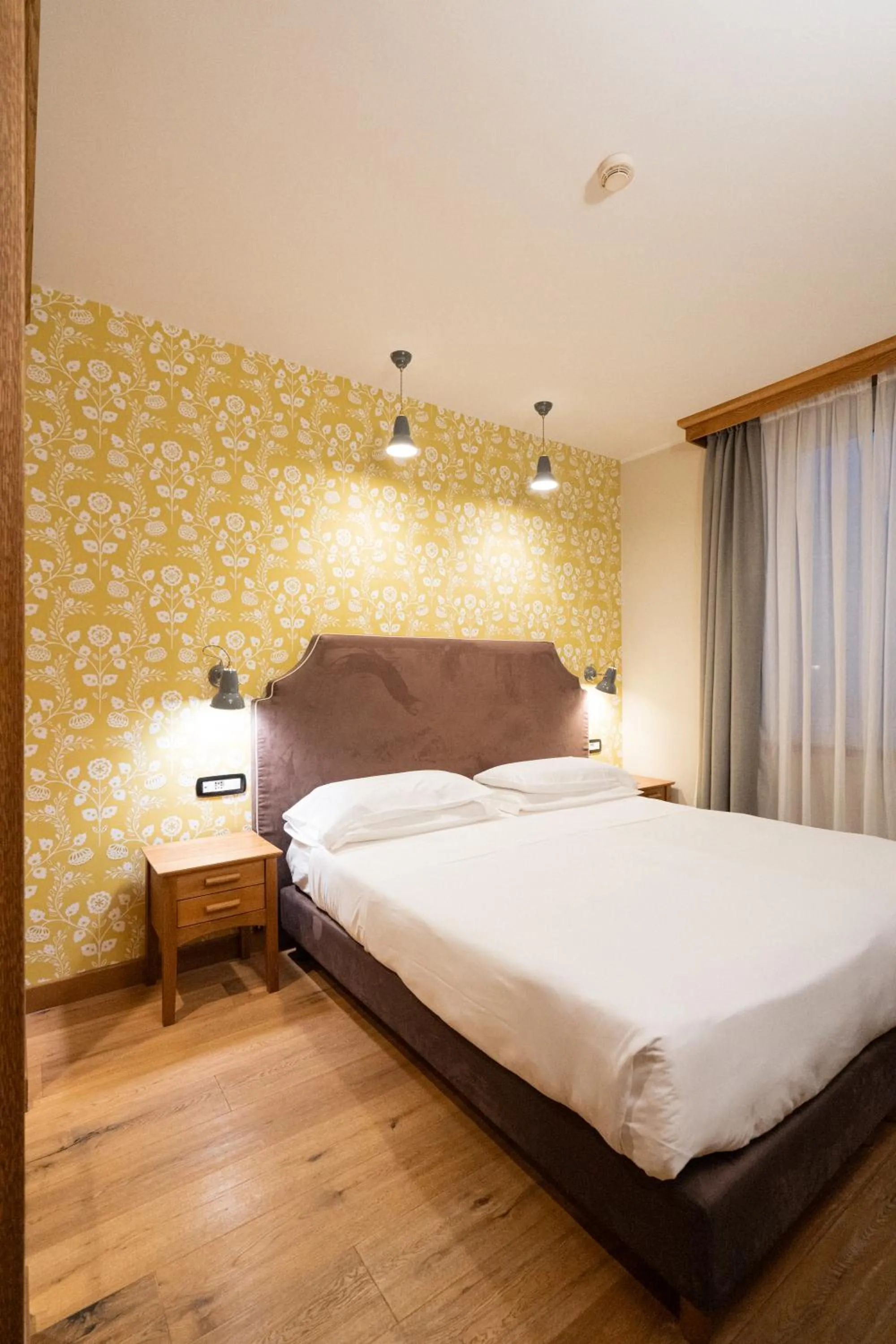 Bed in Duca D'Aosta Hotel