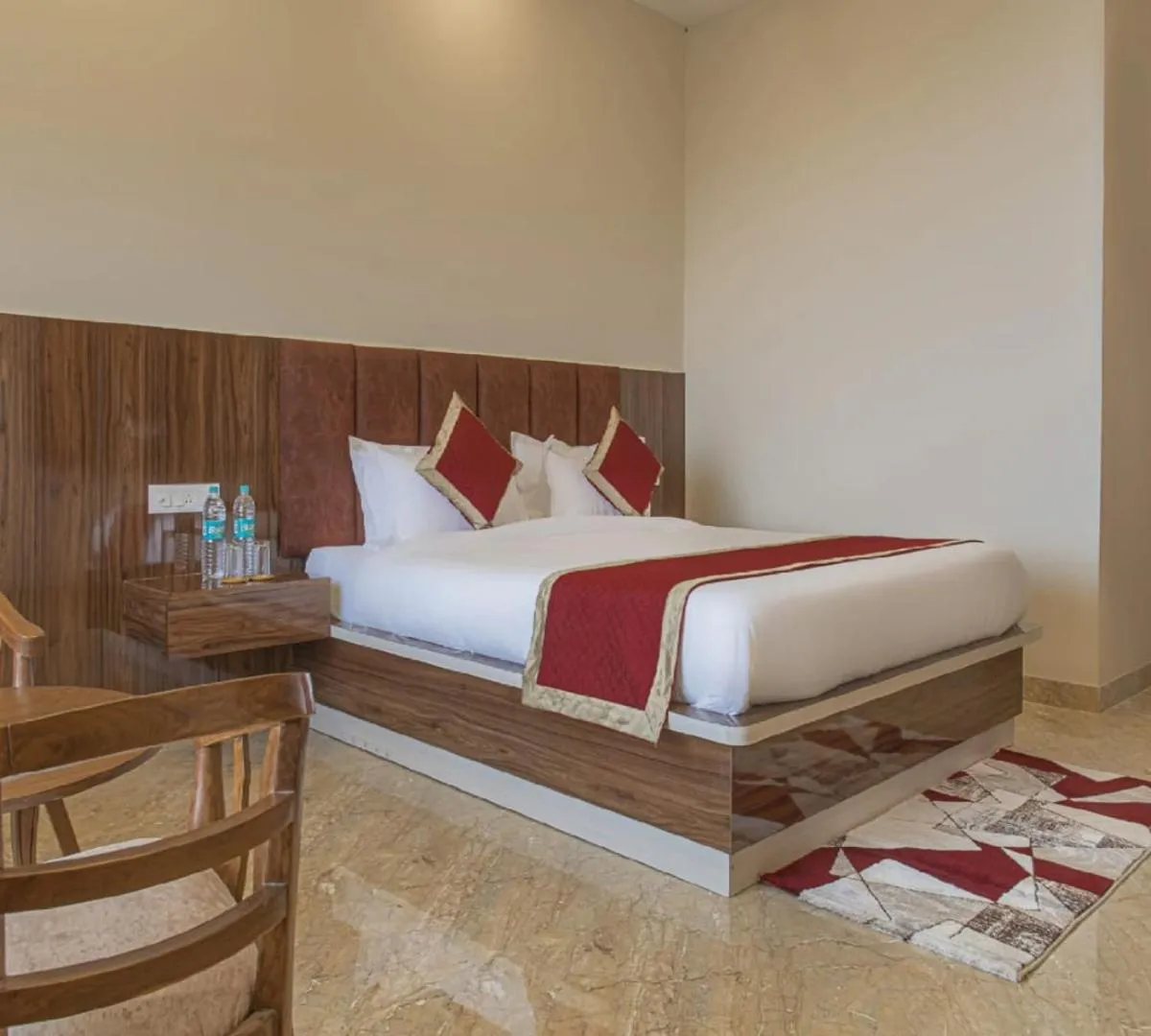 Bed in Hotel Namo Gange