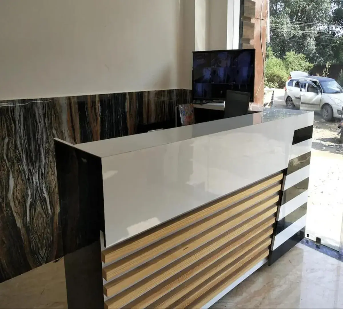 Lobby or reception in Hotel Namo Gange Lobby or reception in Hotel Namo Gange