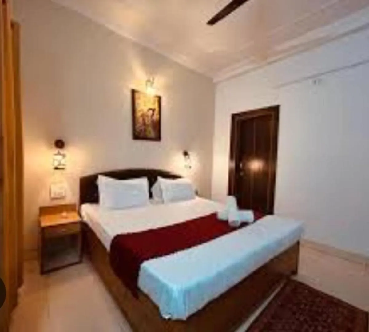 Bed in Hotel Namo Gange