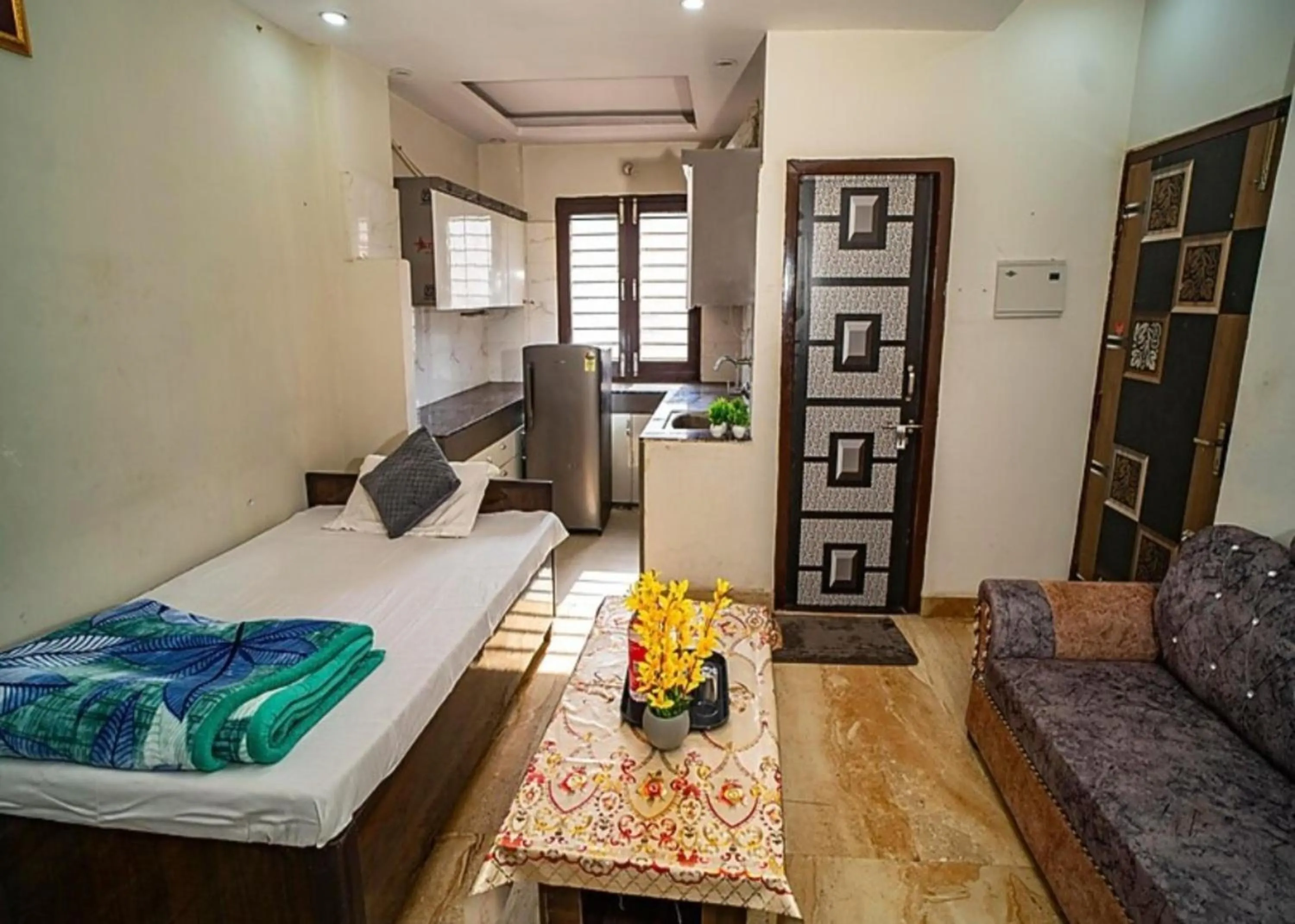 Bed in Hotel Namo Gange