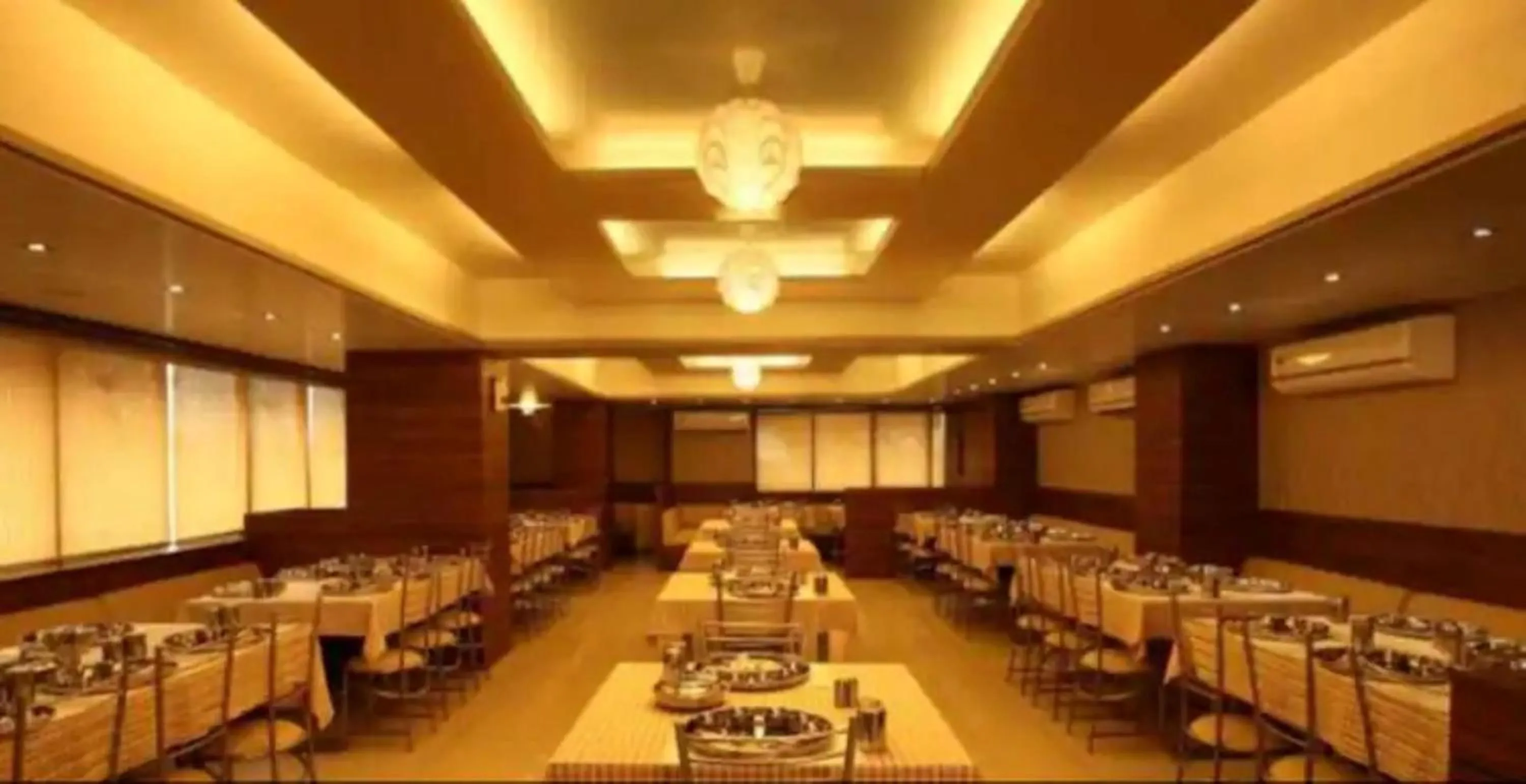 Hotel Classique, Rajkot