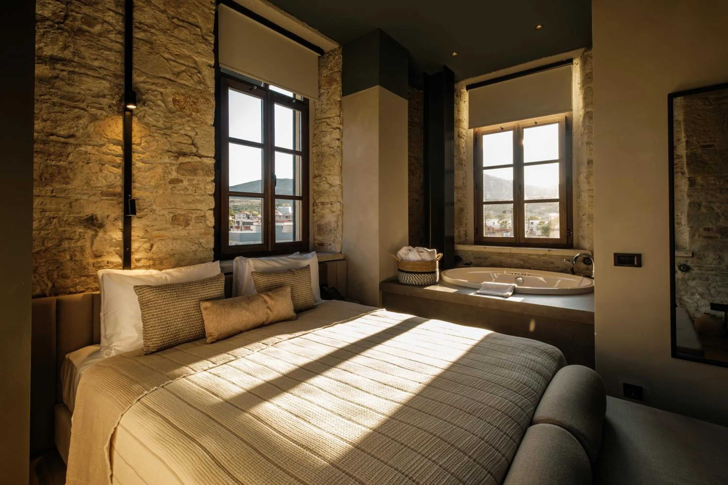 Bed in Lecole Hotel By Cityloft