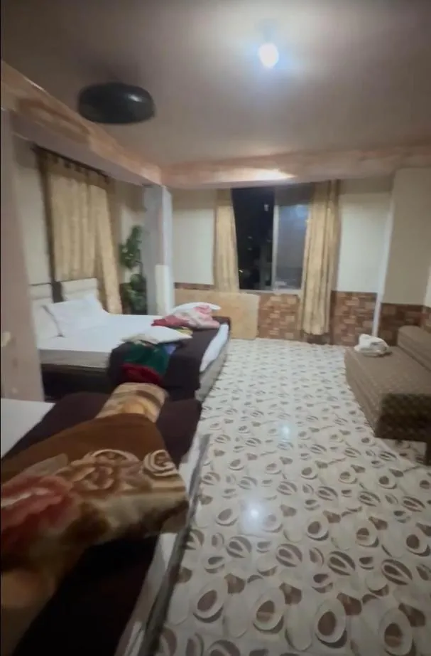 Bedroom, Bed in Pleasant View Murree