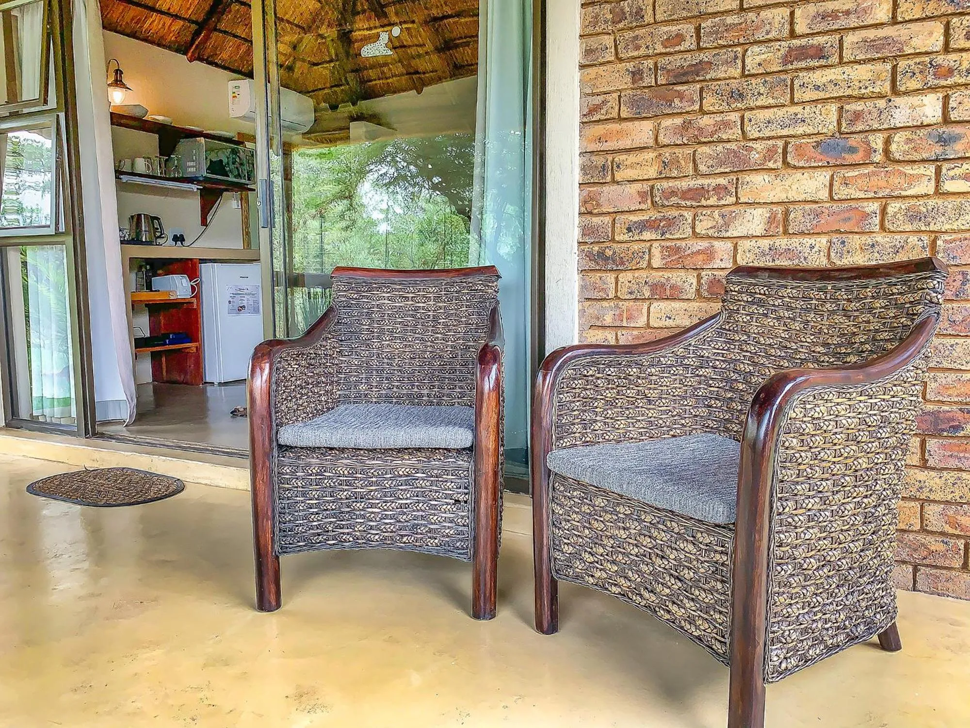 Seating area in Tshikwalo Game Lodge