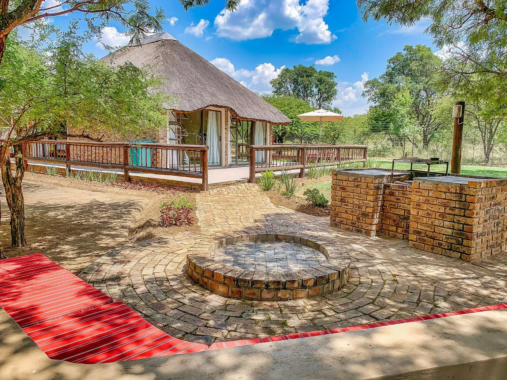 BBQ facilities in Tshikwalo Game Lodge