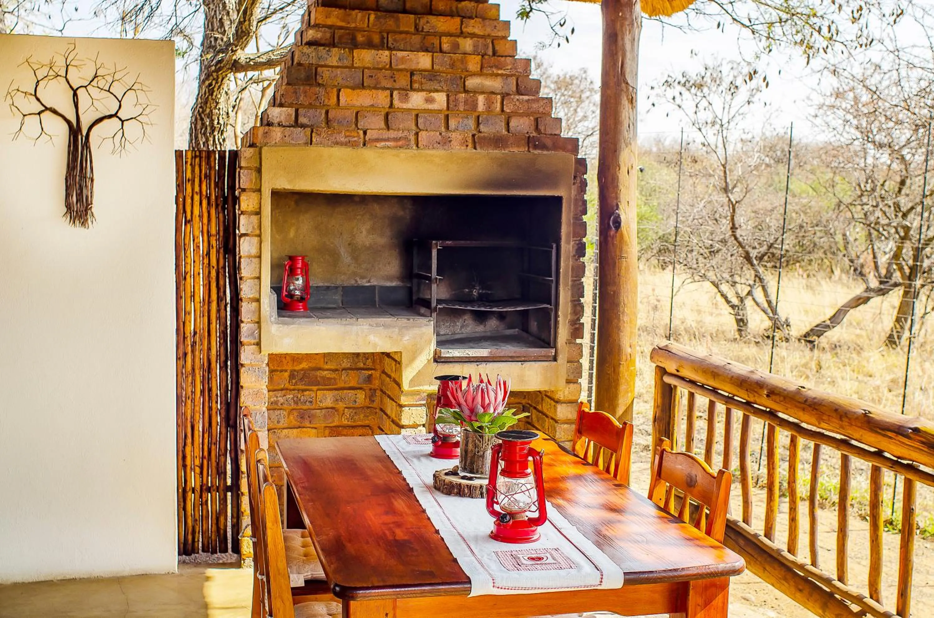 BBQ facilities in Tshikwalo Game Lodge