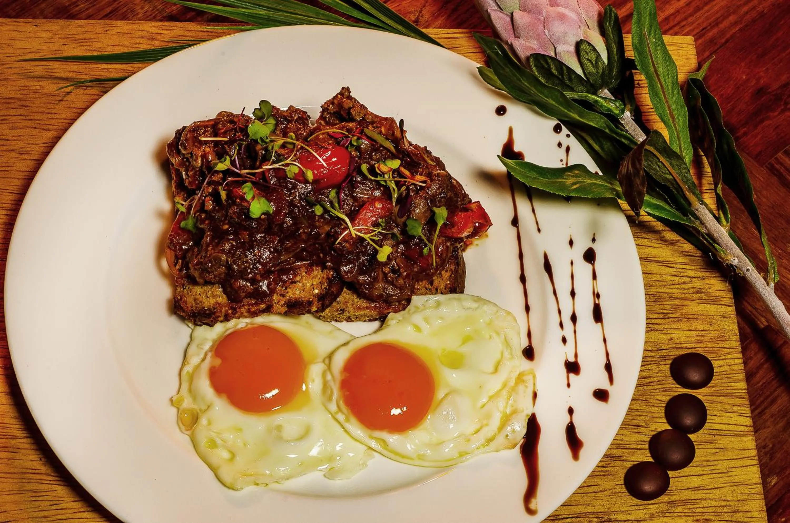 Food in Tshikwalo Game Lodge