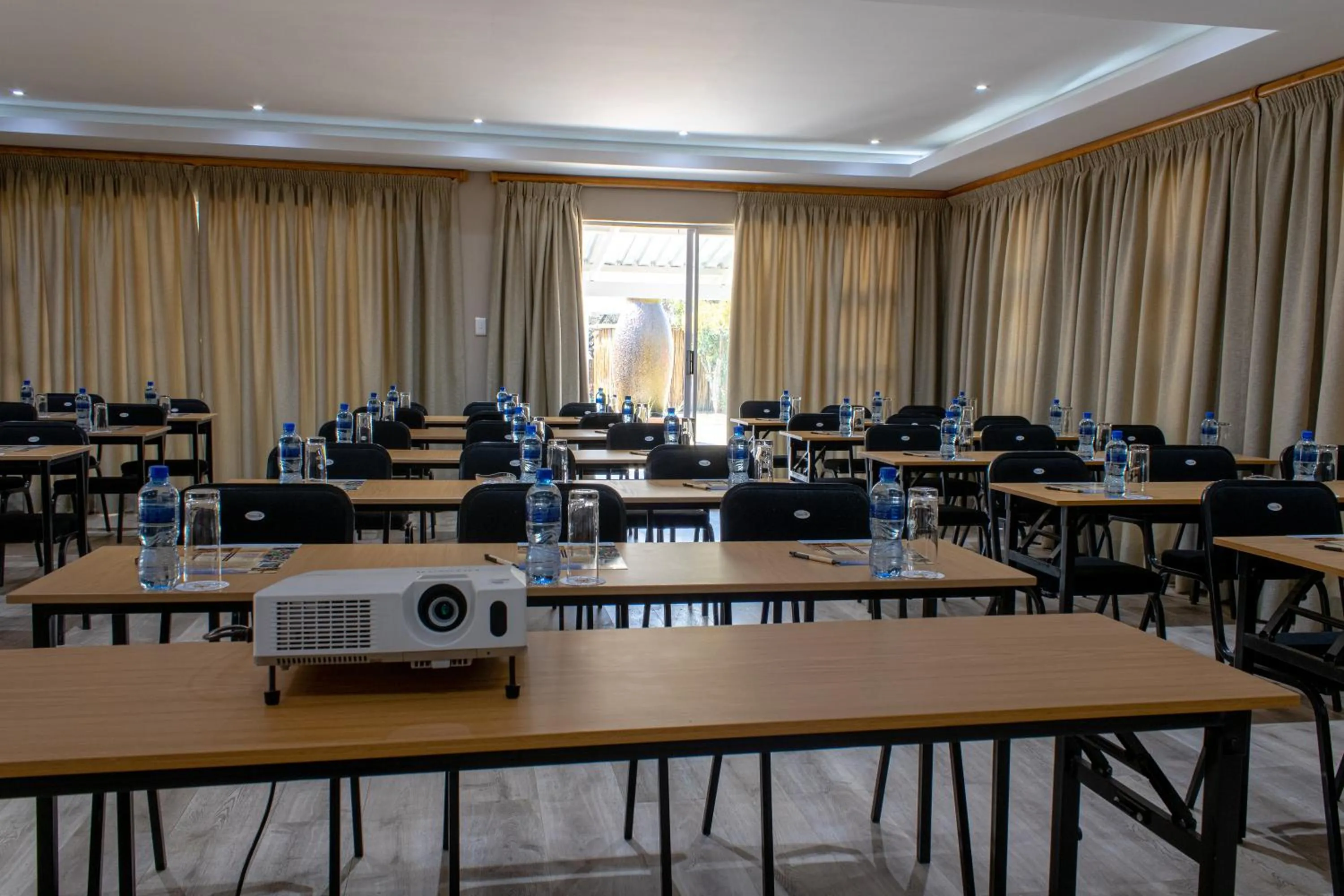 Meeting/conference room in Tshikwalo Game Lodge