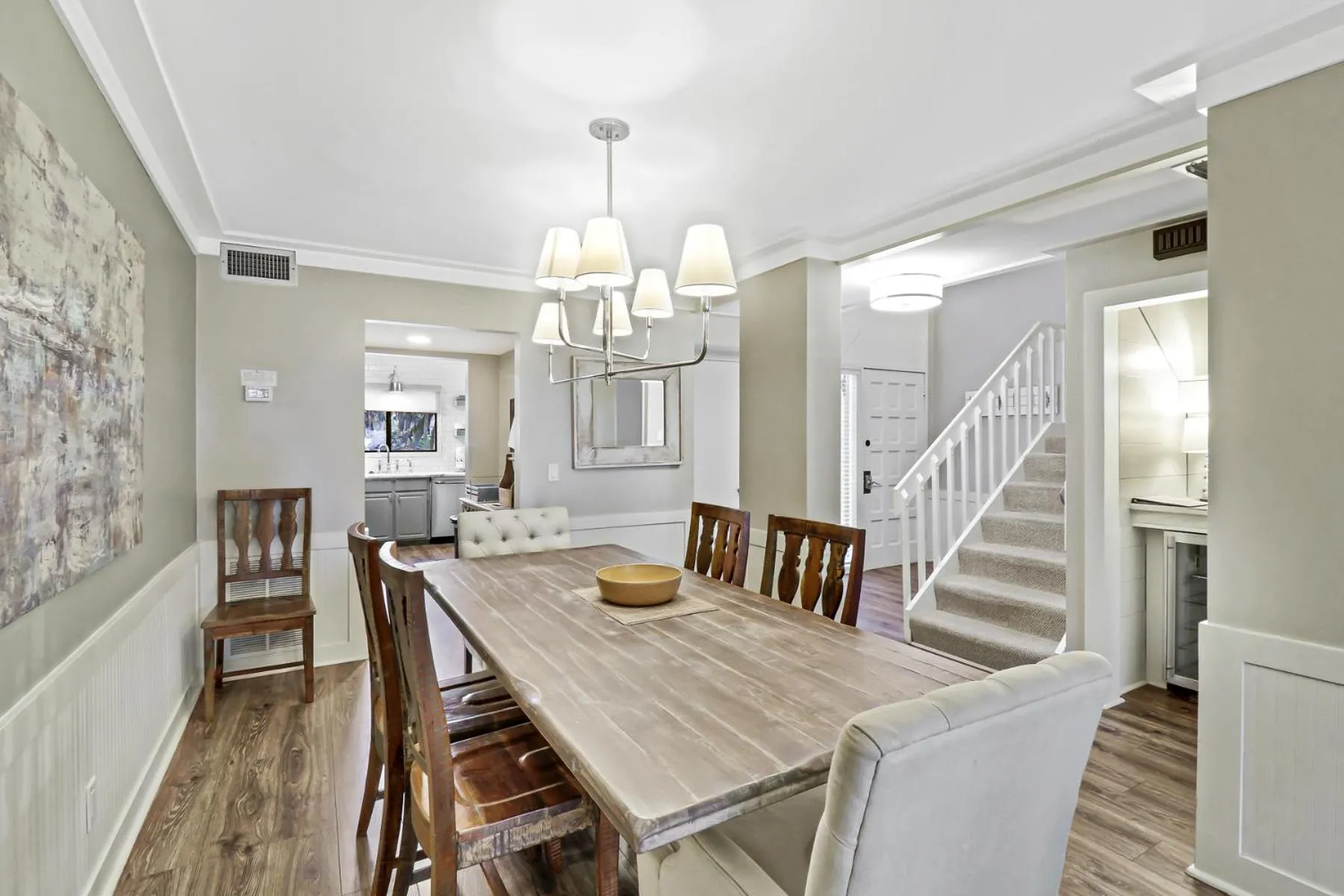 Photo of the whole room in 965 Cutter Court at The Sea Pines Resort