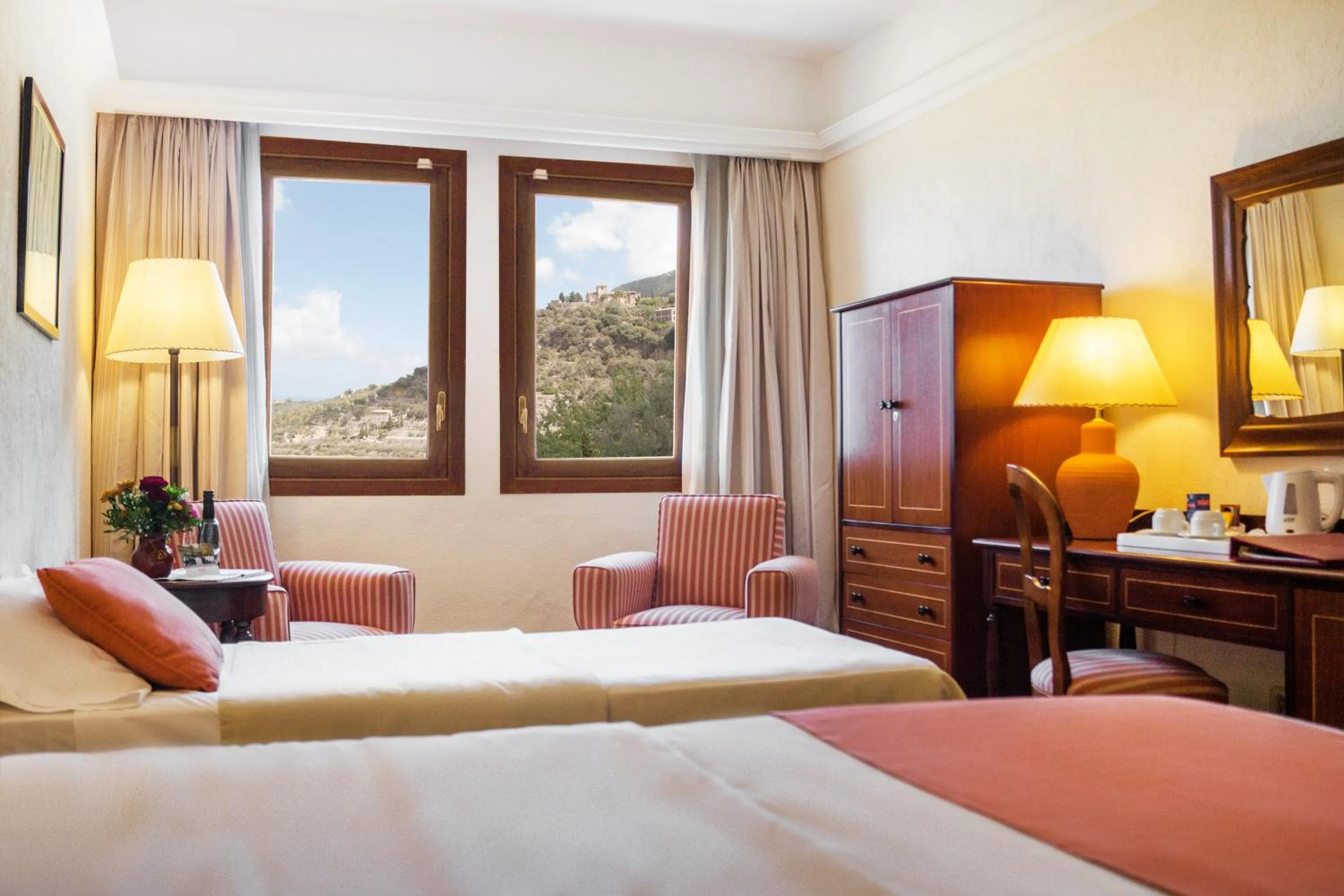 Bed in Es Moli Hotel