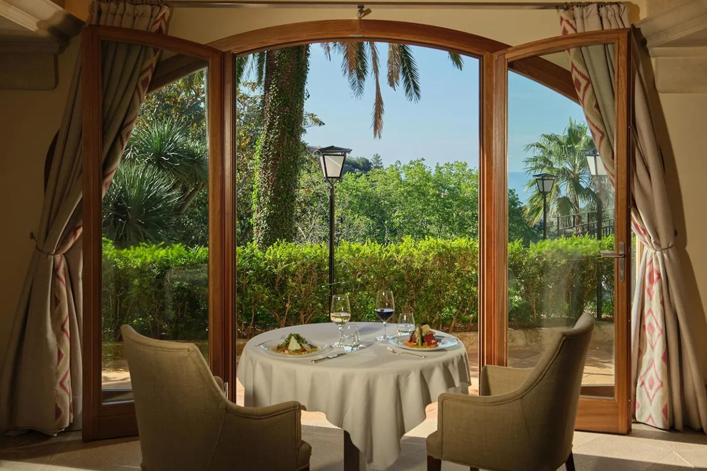 Dining area in Es Moli Hotel