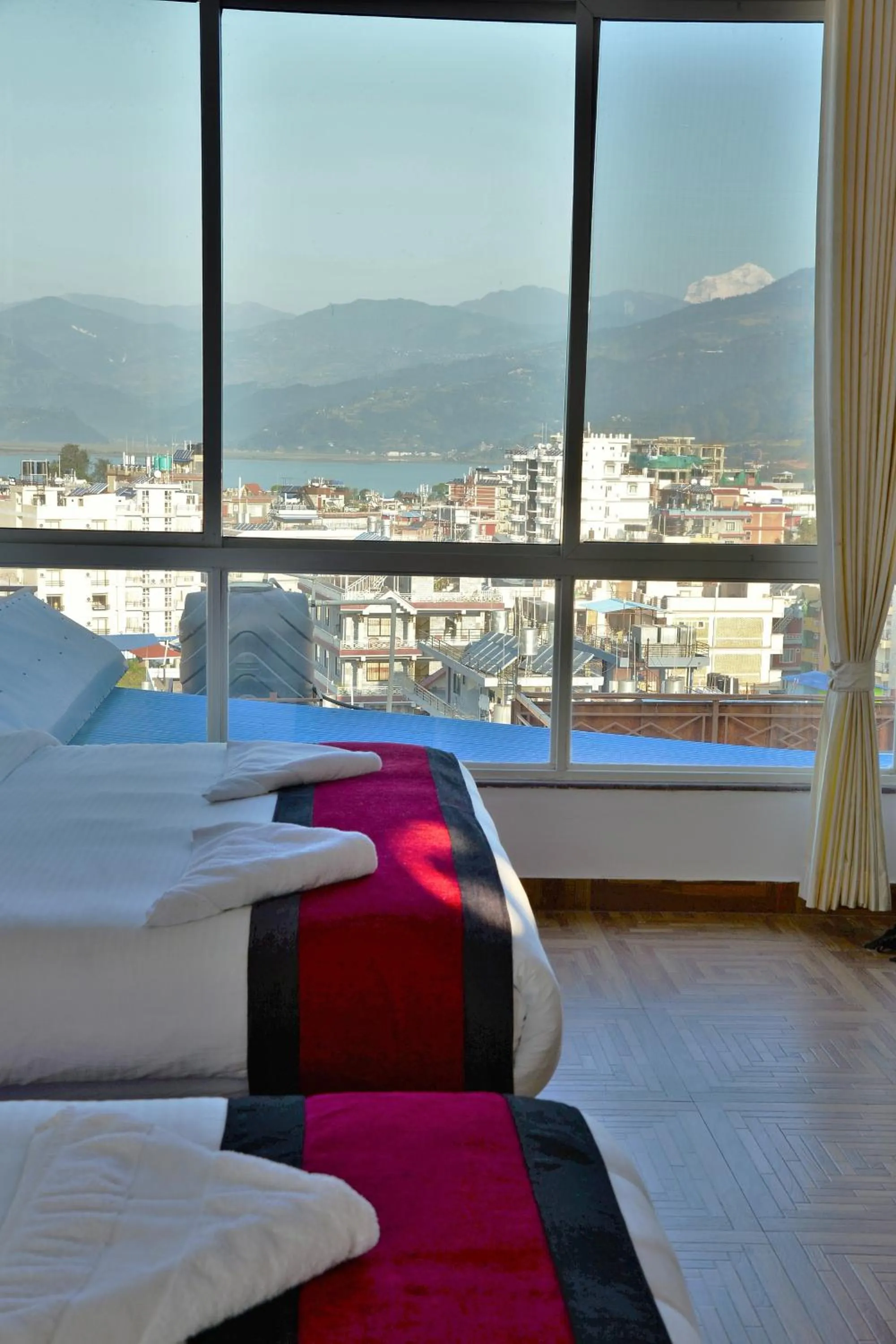 Bedroom, Bed in Hotel City Inn - Mountain View