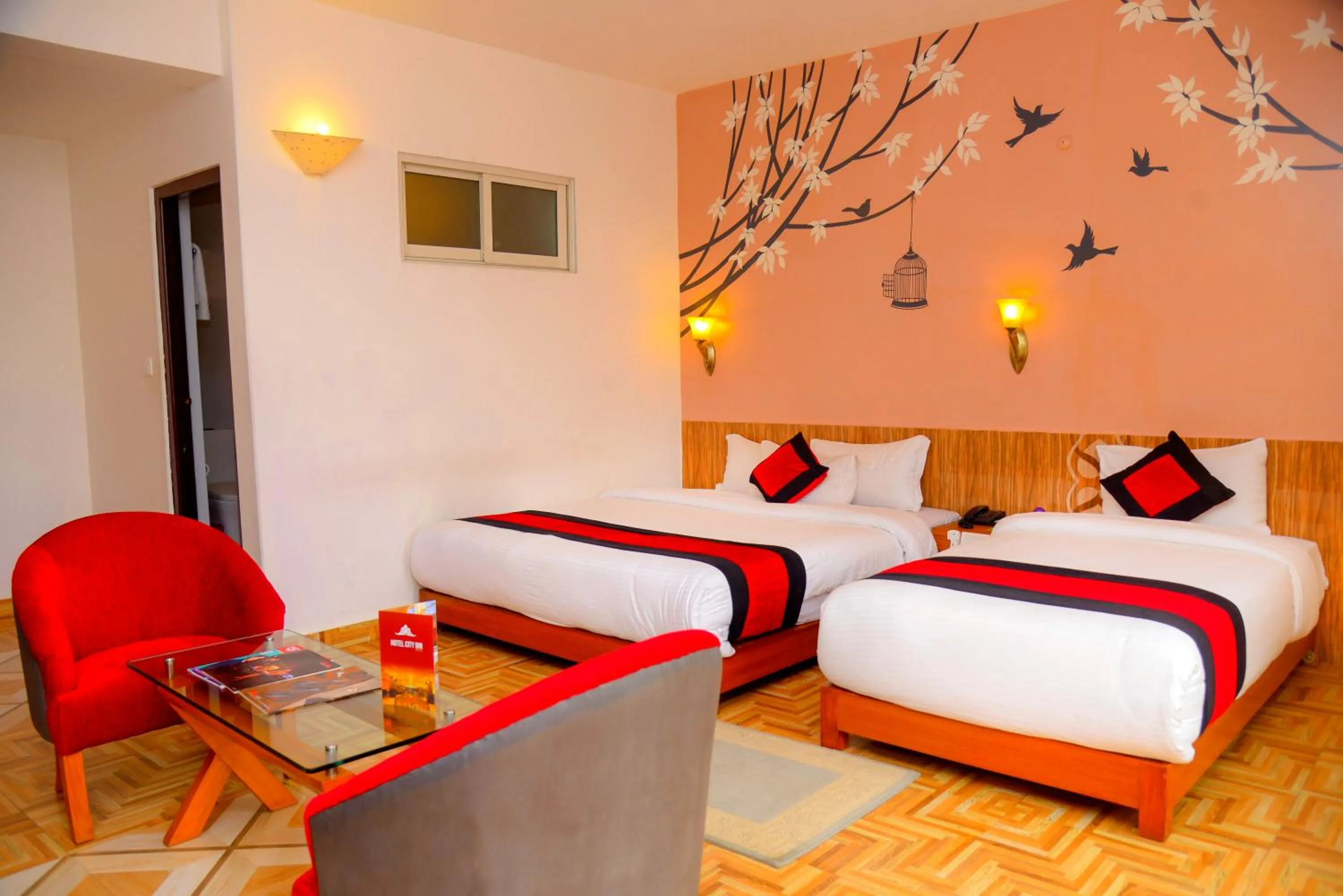 Bedroom, Bed in Hotel City Inn - Mountain View