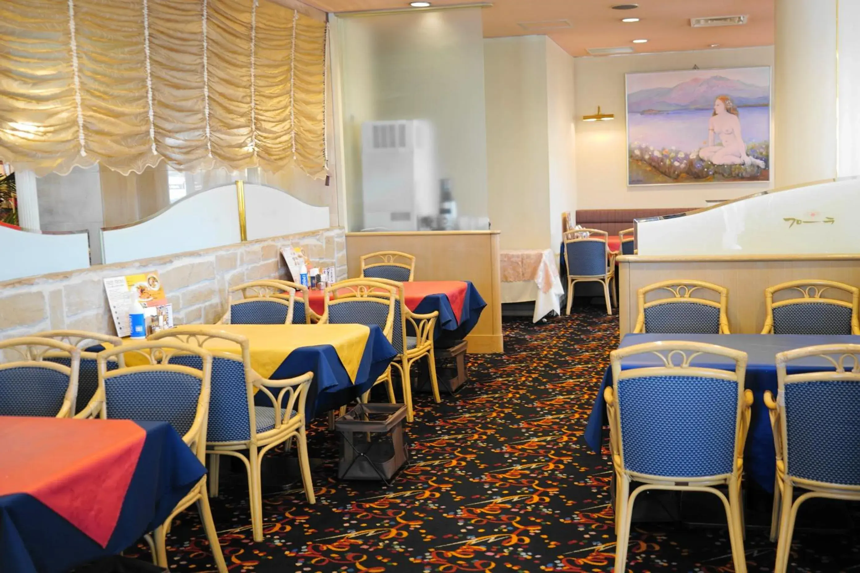 Restaurant/places to eat in Yuzawa Royal hotel Restaurant/places to eat in Yuzawa Royal hotel