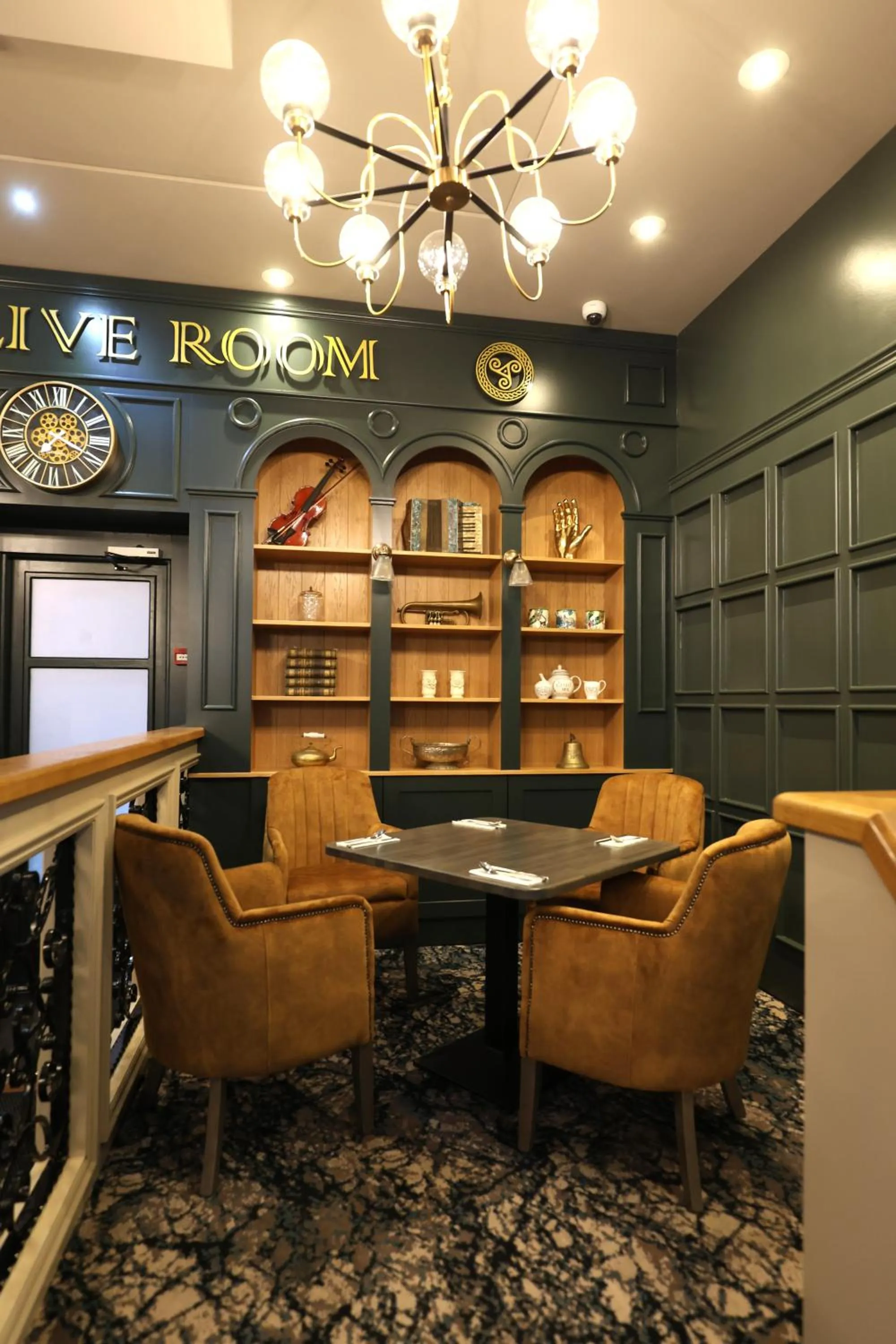 Seating area in The Maiden City Hotel